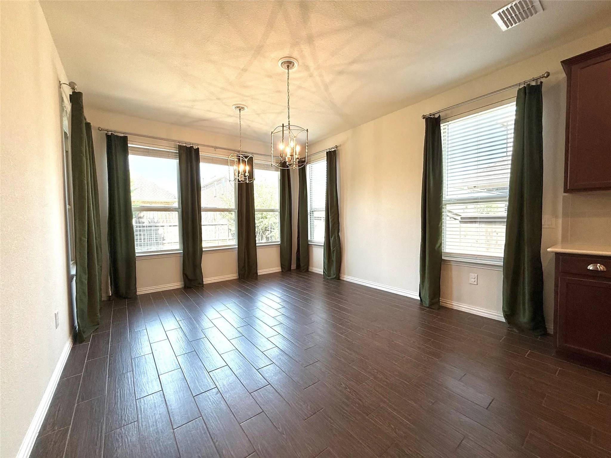 Single Family Residence For Rent in Collin County , 11012 Carrizo Road, Frisco, Texas 75035, 4 Bedroom, 4 Bathroom, 2 Garage spaces, 3,283 Sqft, built in 2019, mls#21401816, Real Estate Agent in Frisco, Homes For Rent in Collin county, Homes For Rent in Frisco, Realtor in Frisco Texas, Real Estate Brokerage Independent Realty Texas, Luminita Cordes Realtor