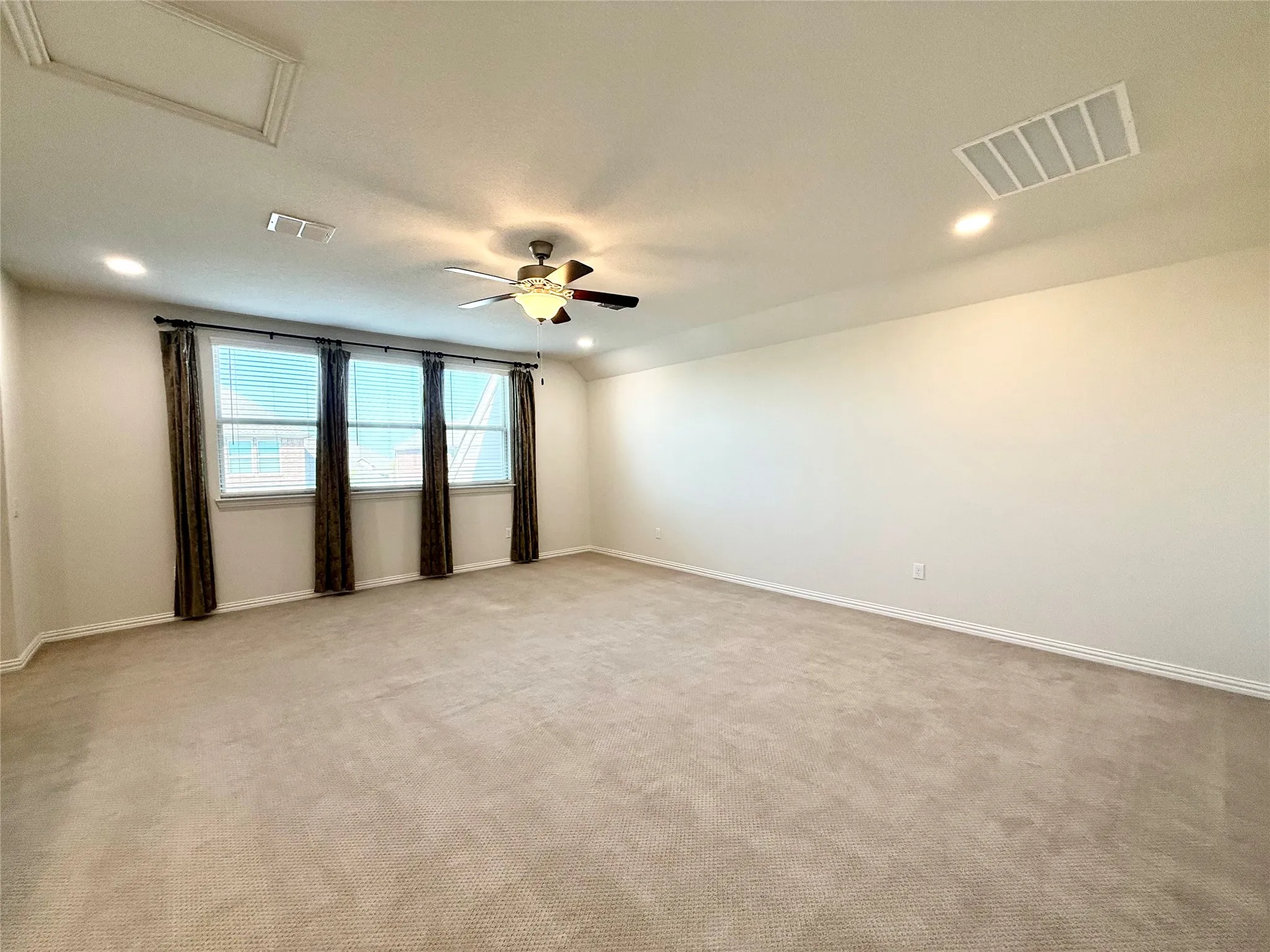 Single Family Residence For Rent in Collin County , 11012 Carrizo Road, Frisco, Texas 75035, 4 Bedroom, 4 Bathroom, 2 Garage spaces, 3,283 Sqft, built in 2019, mls#21401816, Real Estate Agent in Frisco, Homes For Rent in Collin county, Homes For Rent in Frisco, Realtor in Frisco Texas, Real Estate Brokerage Independent Realty Texas, Luminita Cordes Realtor