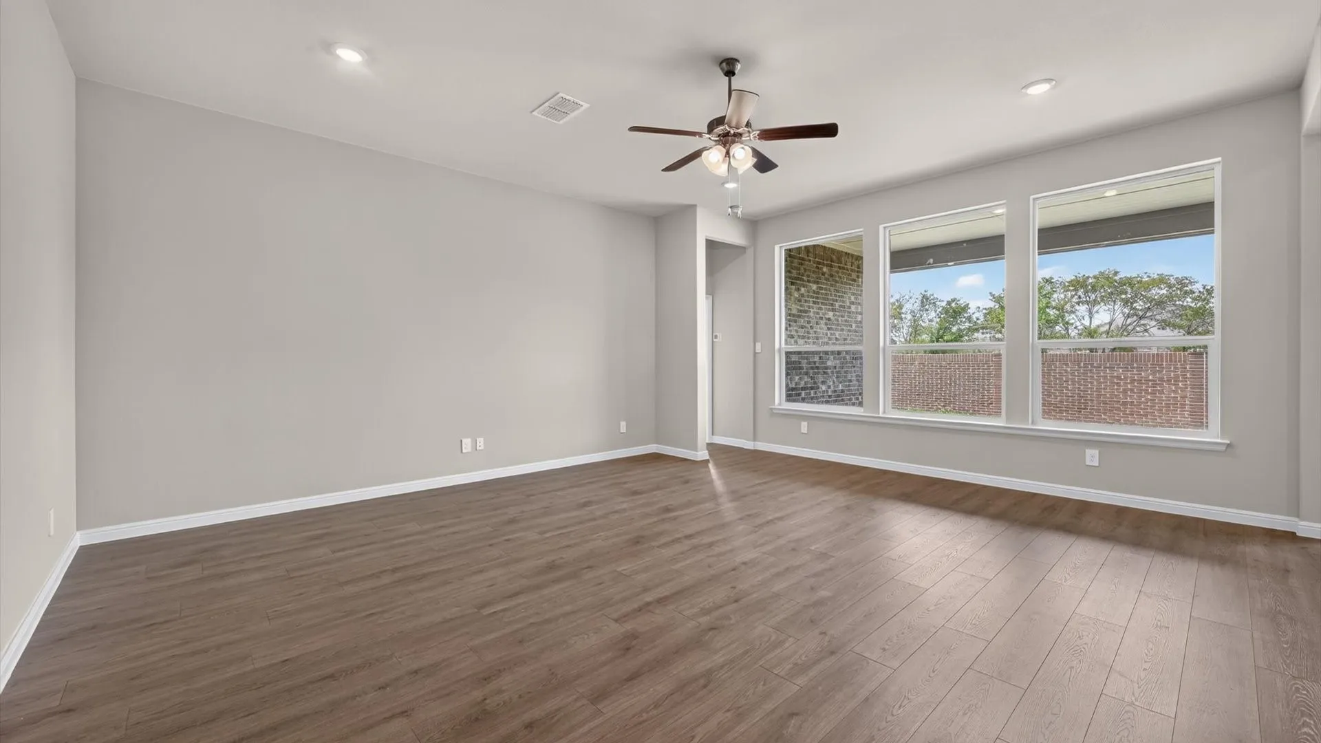 Single Family Residence For Sale in Ellis County , 3292 PIER VIEW Street, Grand Prairie, Texas 76065, 4 Bedroom, 3 Bathroom, 3 Garage spaces, 2,392 Sqft, built in 2026, mls#21401337, Real Estate Agent in Grand Prairie, Homes For Sale in Ellis county, Homes For Sale in Grand Prairie, Realtor in Grand Prairie Texas, Real Estate Brokerage Independent Realty Texas, Luminita Cordes Realtor