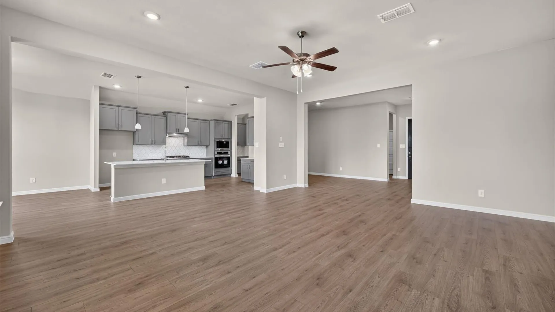 Single Family Residence For Sale in Ellis County , 3292 PIER VIEW Street, Grand Prairie, Texas 76065, 4 Bedroom, 3 Bathroom, 3 Garage spaces, 2,392 Sqft, built in 2026, mls#21401337, Real Estate Agent in Grand Prairie, Homes For Sale in Ellis county, Homes For Sale in Grand Prairie, Realtor in Grand Prairie Texas, Real Estate Brokerage Independent Realty Texas, Luminita Cordes Realtor