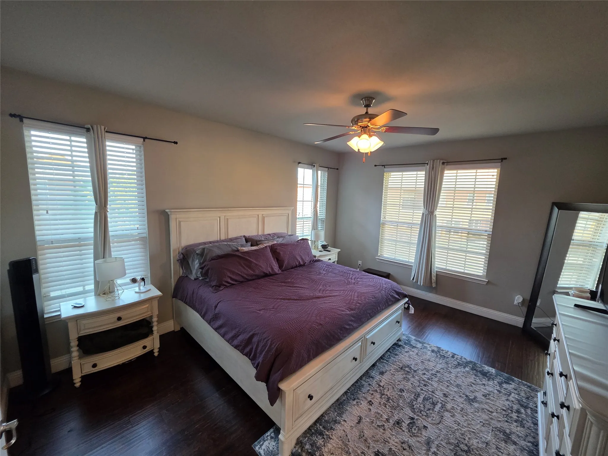Single Family Residence For Sale in Dallas County , 7305 Venice Drive 1, Grand Prairie, Texas 75054, 2 Bedroom, 3 Bathroom, 2 Garage spaces, 1,797 Sqft, built in 2016, mls#21401584, Real Estate Agent in Grand Prairie, Homes For Sale in Dallas county, Homes For Sale in Grand Prairie, Realtor in Grand Prairie Texas, Real Estate Brokerage Independent Realty Texas, Luminita Cordes Realtor