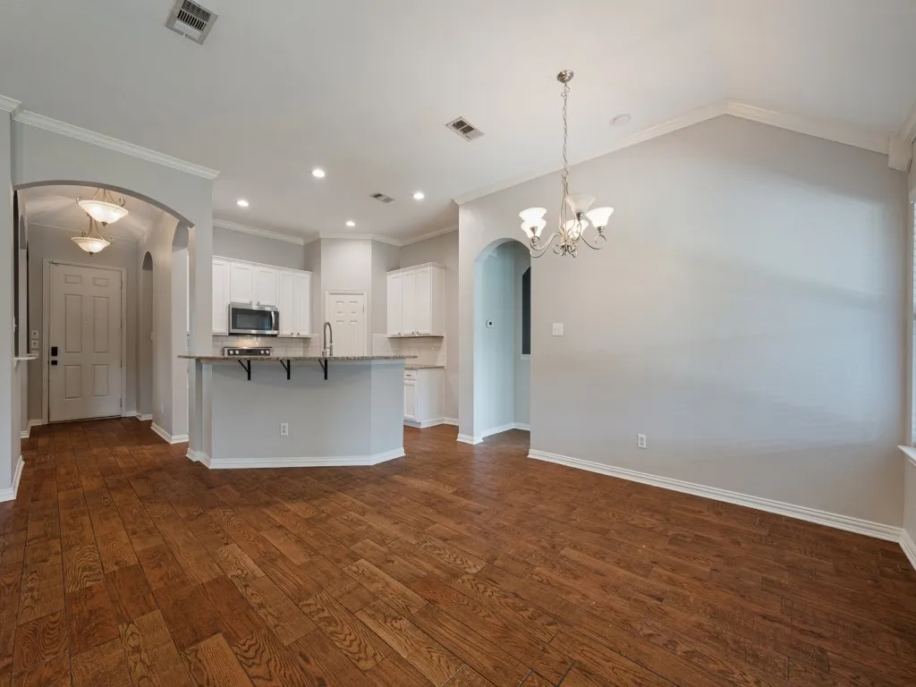 Single Family Residence For Sale in Collin County , 7505 Shasta Drive, Mc Kinney, Texas 75071, 4 Bedroom, 2 Bathroom, 2 Garage spaces, 1,924 Sqft, built in 2006, mls#21395707, Real Estate Agent in Mc Kinney, Homes For Sale in Collin county, Homes For Sale in Mc Kinney, Realtor in Mc Kinney Texas, Real Estate Brokerage Independent Realty Texas, Luminita Cordes Realtor