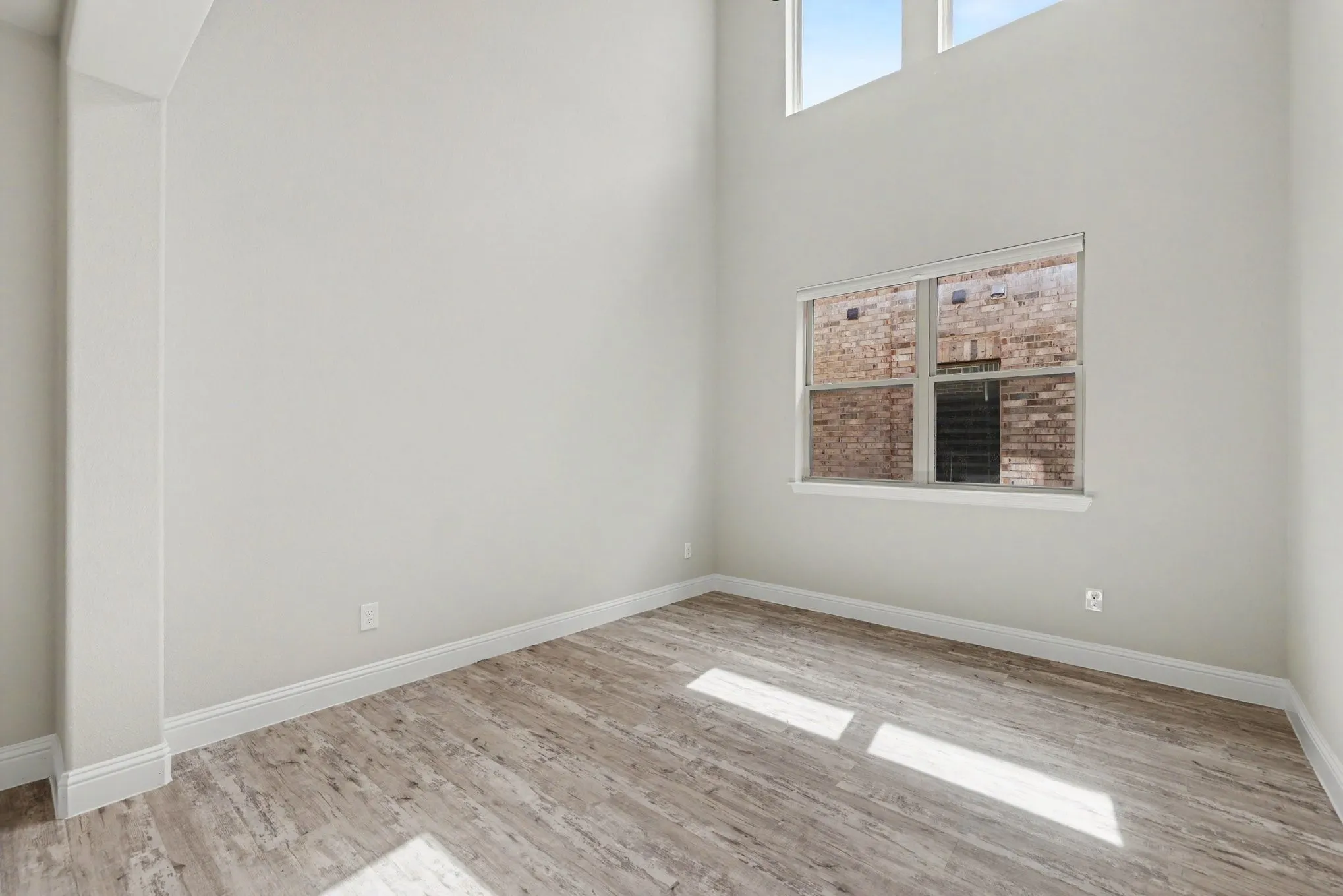 Single Family Residence For Sale in Denton County , 2317 Willow Garden Drive, Little Elm, Texas 75068, 5 Bedroom, 4 Bathroom, 2 Garage spaces, 3,496 Sqft, built in 2021, mls#21401850, Real Estate Agent in Little Elm, Homes For Sale in Denton county, Homes For Sale in Little Elm, Realtor in Little Elm Texas, Real Estate Brokerage Independent Realty Texas, Luminita Cordes Realtor