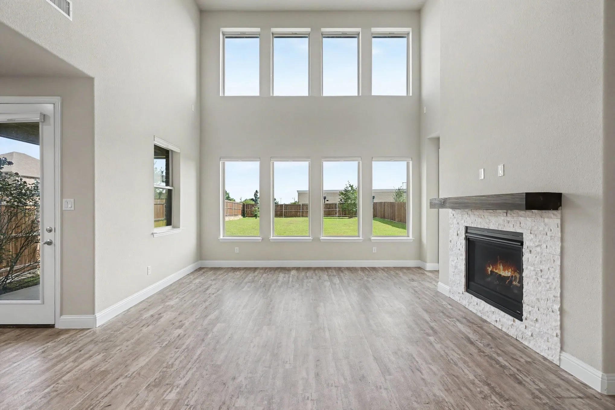 Single Family Residence For Sale in Denton County , 2317 Willow Garden Drive, Little Elm, Texas 75068, 5 Bedroom, 4 Bathroom, 2 Garage spaces, 3,496 Sqft, built in 2021, mls#21401850, Real Estate Agent in Little Elm, Homes For Sale in Denton county, Homes For Sale in Little Elm, Realtor in Little Elm Texas, Real Estate Brokerage Independent Realty Texas, Luminita Cordes Realtor