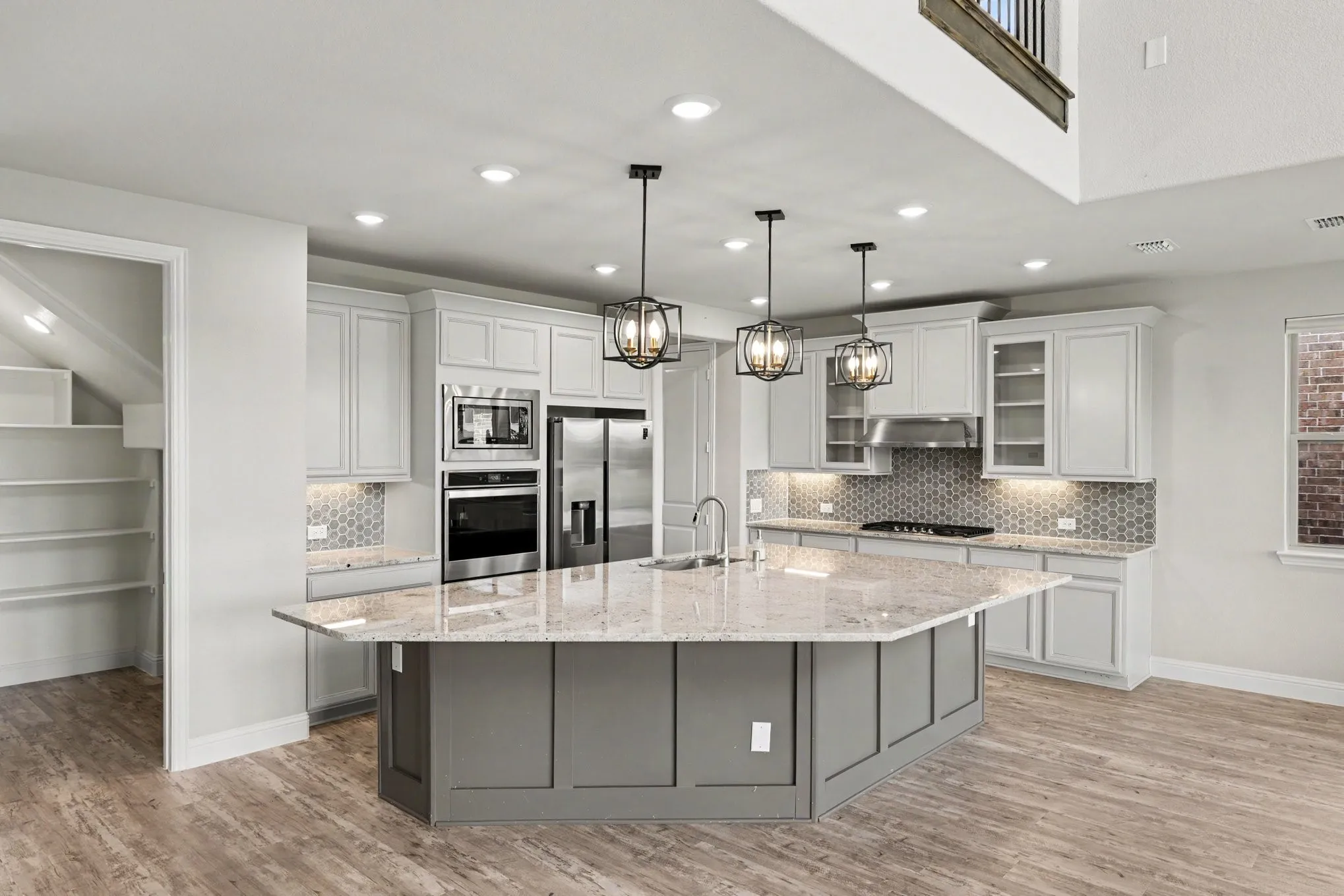 Single Family Residence For Sale in Denton County , 2317 Willow Garden Drive, Little Elm, Texas 75068, 5 Bedroom, 4 Bathroom, 2 Garage spaces, 3,496 Sqft, built in 2021, mls#21401850, Real Estate Agent in Little Elm, Homes For Sale in Denton county, Homes For Sale in Little Elm, Realtor in Little Elm Texas, Real Estate Brokerage Independent Realty Texas, Luminita Cordes Realtor
