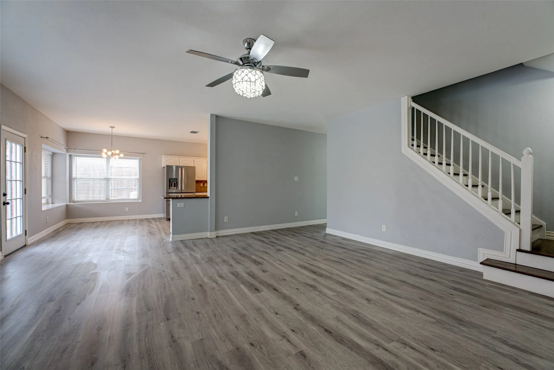 Single Family Residence For Sale in Dallas County , 4005 Baywatch Drive, Rowlett, Texas 75088, 4 Bedroom, 3 Bathroom, 2 Garage spaces, 2,847 Sqft, built in 1996, mls#21398682, Real Estate Agent in Rowlett, Homes For Sale in Dallas county, Homes For Sale in Rowlett, Realtor in Rowlett Texas, Real Estate Brokerage Independent Realty Texas, Luminita Cordes Realtor