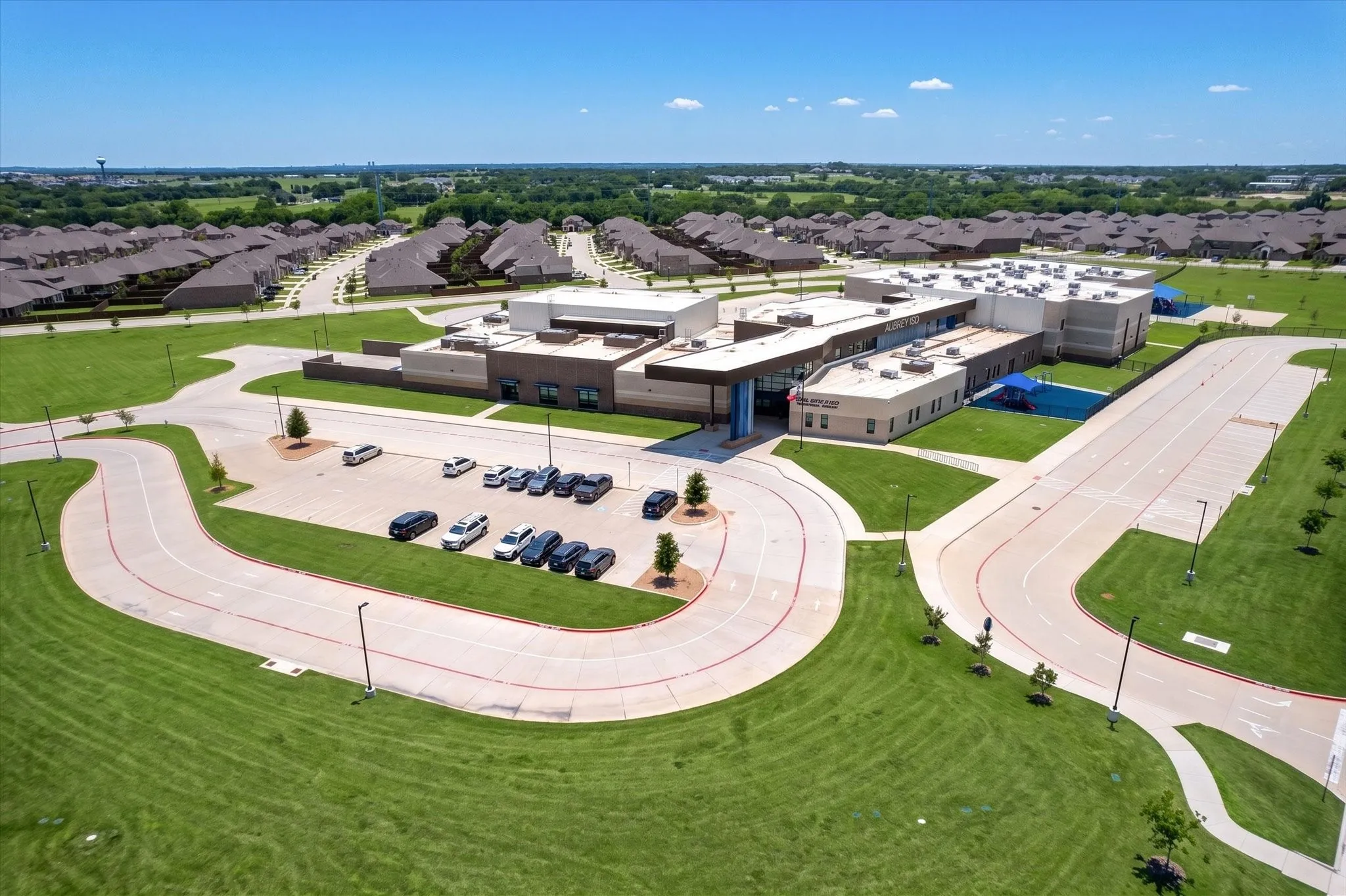 Single Family Residence For Rent in Denton County , 3027 Moccasin Lane, Aubrey, Texas 76227, 4 Bedroom, 2 Bathroom, 2 Garage spaces, 2,033 Sqft, built in 2022, mls#21401392, Real Estate Agent in Aubrey, Homes For Rent in Denton county, Homes For Rent in Aubrey, Realtor in Aubrey Texas, Real Estate Brokerage Independent Realty Texas, Luminita Cordes Realtor