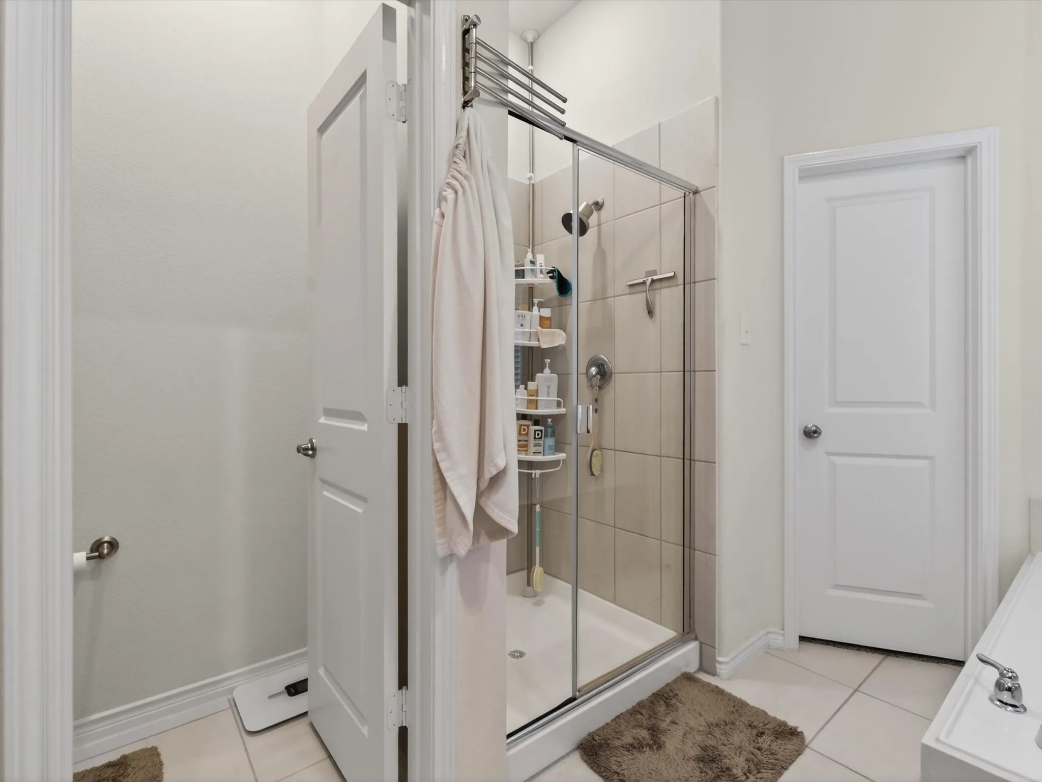Single Family Residence For Rent in Denton County , 3027 Moccasin Lane, Aubrey, Texas 76227, 4 Bedroom, 2 Bathroom, 2 Garage spaces, 2,033 Sqft, built in 2022, mls#21401392, Real Estate Agent in Aubrey, Homes For Rent in Denton county, Homes For Rent in Aubrey, Realtor in Aubrey Texas, Real Estate Brokerage Independent Realty Texas, Luminita Cordes Realtor