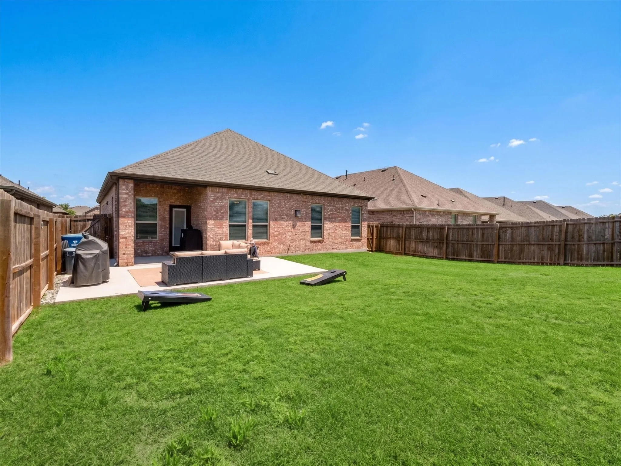 Single Family Residence For Rent in Denton County , 3027 Moccasin Lane, Aubrey, Texas 76227, 4 Bedroom, 2 Bathroom, 2 Garage spaces, 2,033 Sqft, built in 2022, mls#21401392, Real Estate Agent in Aubrey, Homes For Rent in Denton county, Homes For Rent in Aubrey, Realtor in Aubrey Texas, Real Estate Brokerage Independent Realty Texas, Luminita Cordes Realtor