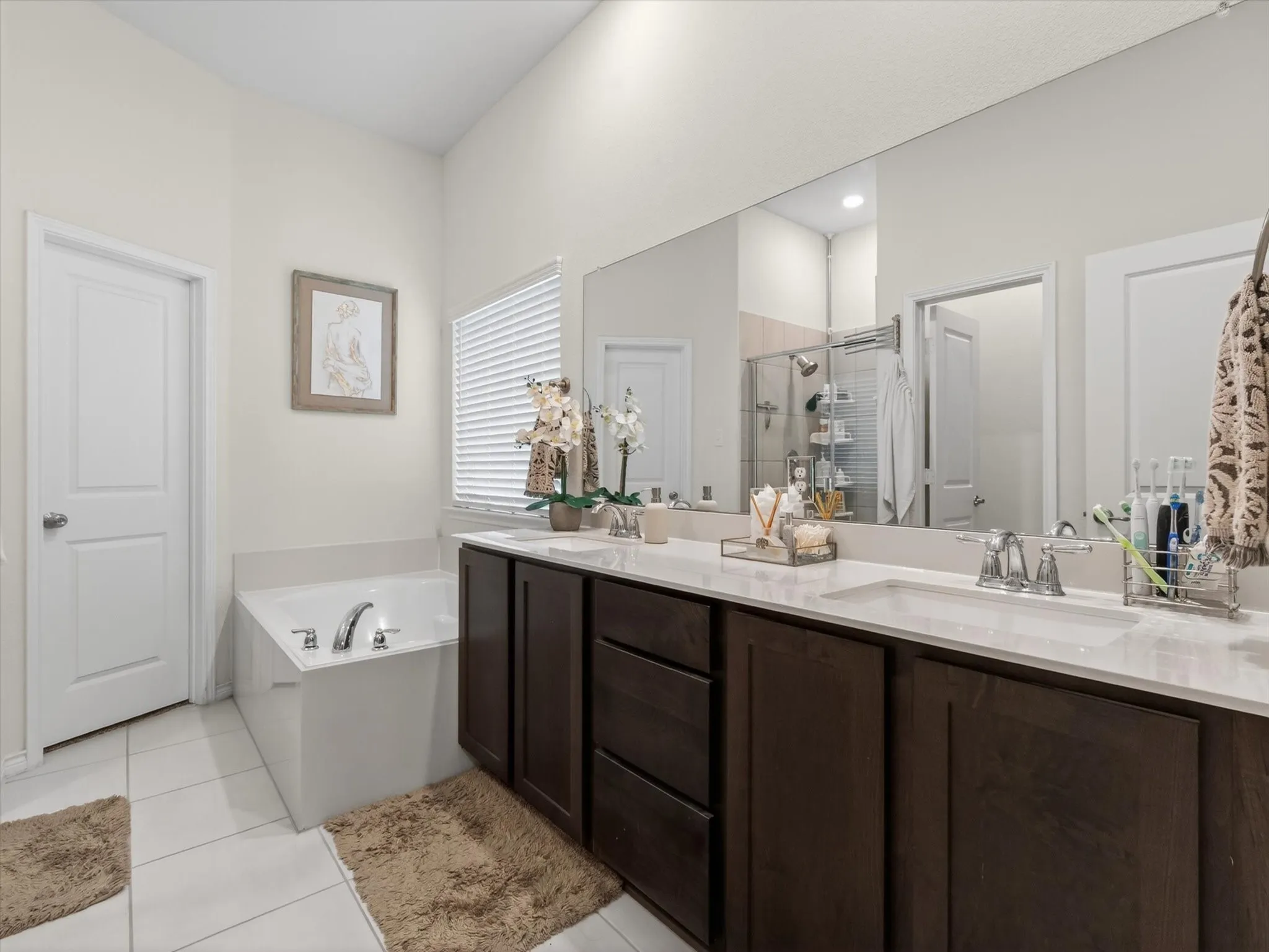 Single Family Residence For Rent in Denton County , 3027 Moccasin Lane, Aubrey, Texas 76227, 4 Bedroom, 2 Bathroom, 2 Garage spaces, 2,033 Sqft, built in 2022, mls#21401392, Real Estate Agent in Aubrey, Homes For Rent in Denton county, Homes For Rent in Aubrey, Realtor in Aubrey Texas, Real Estate Brokerage Independent Realty Texas, Luminita Cordes Realtor