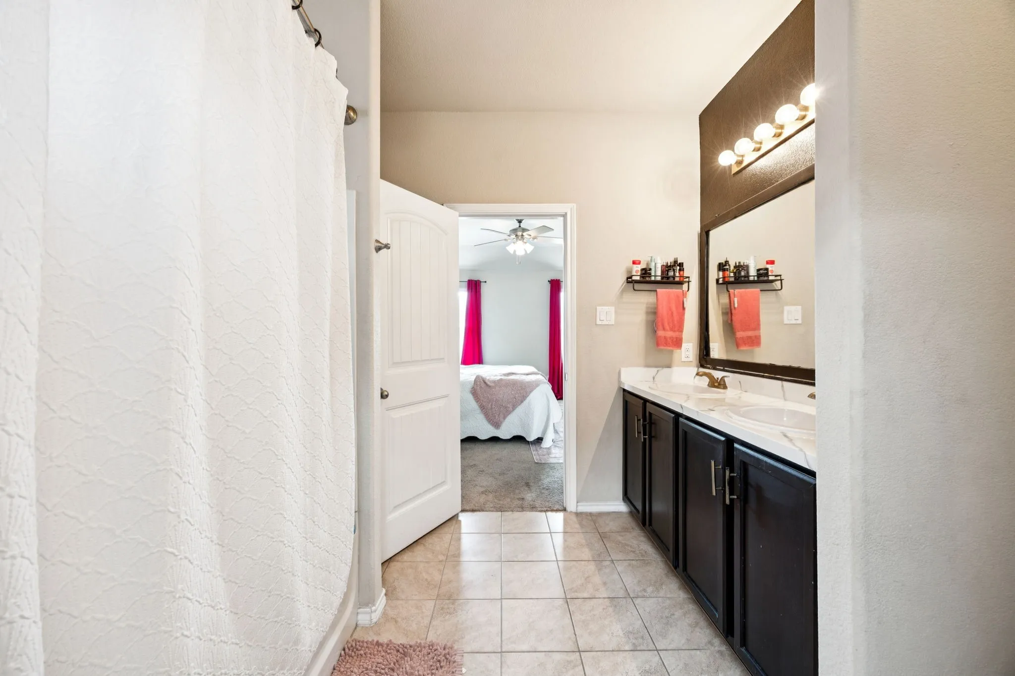 Single Family Residence For Sale in Tarrant County , 5104 Austin Ridge, Fort Worth, Texas 76179, 4 Bedroom, 2 Bathroom, 2 Garage spaces, 1,822 Sqft, built in 2017, mls#21401858, Real Estate Agent in Fort Worth, Homes For Sale in Tarrant county, Homes For Sale in Fort Worth, Realtor in Fort Worth Texas, Real Estate Brokerage Independent Realty Texas, Luminita Cordes Realtor