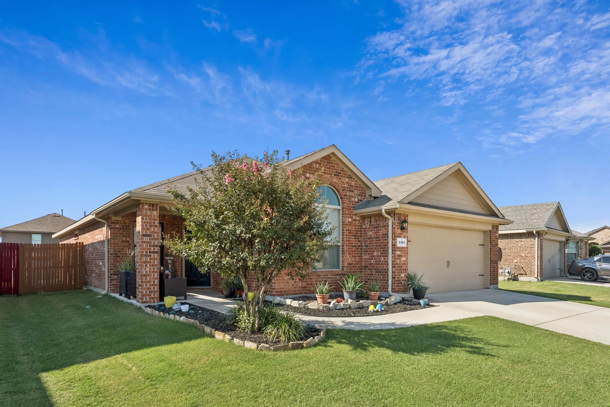Single Family Residence For Sale in Tarrant County , 5104 Austin Ridge, Fort Worth, Texas 76179, 4 Bedroom, 2 Bathroom, 2 Garage spaces, 1,822 Sqft, built in 2017, mls#21401858, Real Estate Agent in Fort Worth, Homes For Sale in Tarrant county, Homes For Sale in Fort Worth, Realtor in Fort Worth Texas, Real Estate Brokerage Independent Realty Texas, Luminita Cordes Realtor
