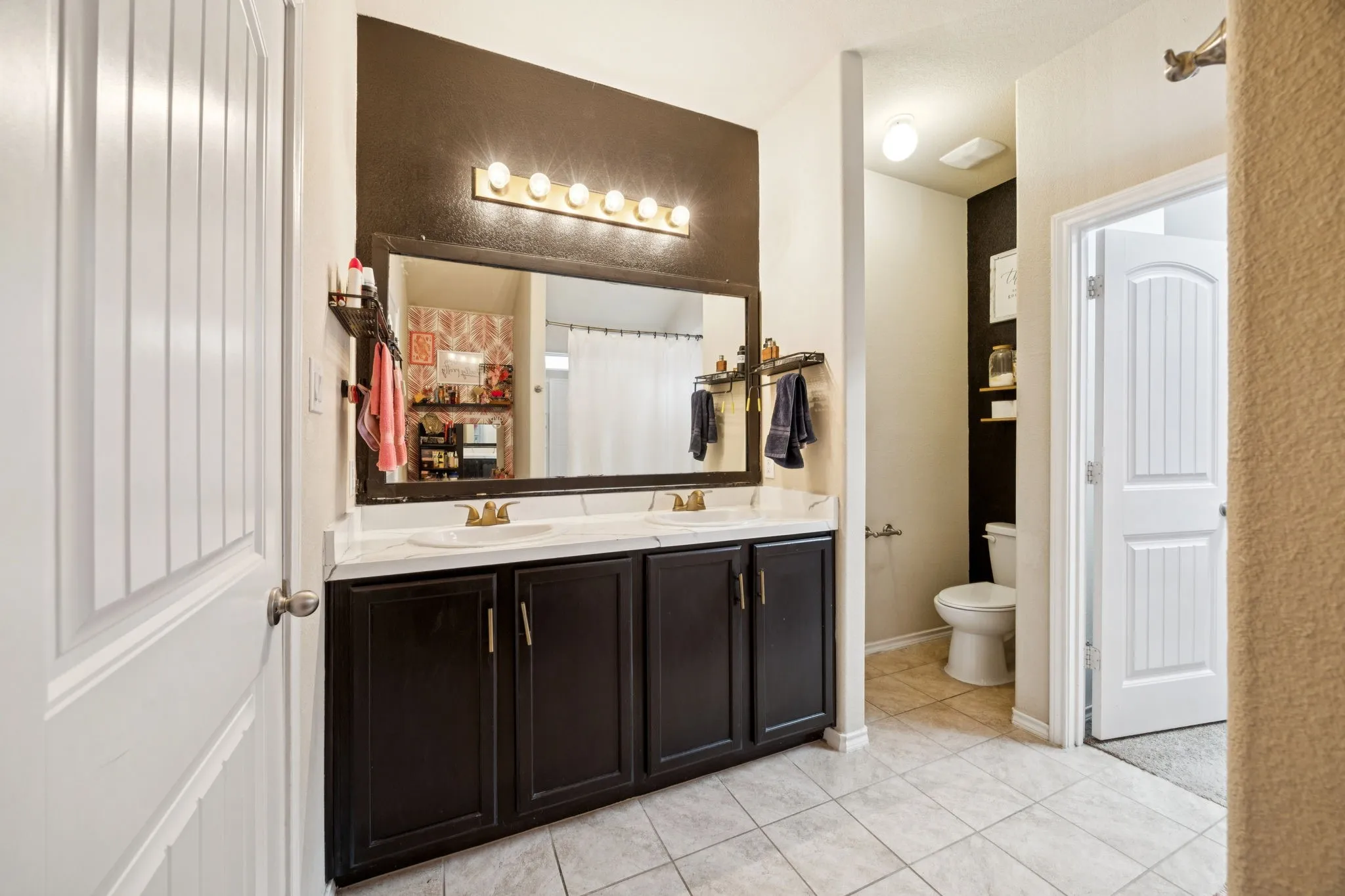 Single Family Residence For Sale in Tarrant County , 5104 Austin Ridge, Fort Worth, Texas 76179, 4 Bedroom, 2 Bathroom, 2 Garage spaces, 1,822 Sqft, built in 2017, mls#21401858, Real Estate Agent in Fort Worth, Homes For Sale in Tarrant county, Homes For Sale in Fort Worth, Realtor in Fort Worth Texas, Real Estate Brokerage Independent Realty Texas, Luminita Cordes Realtor