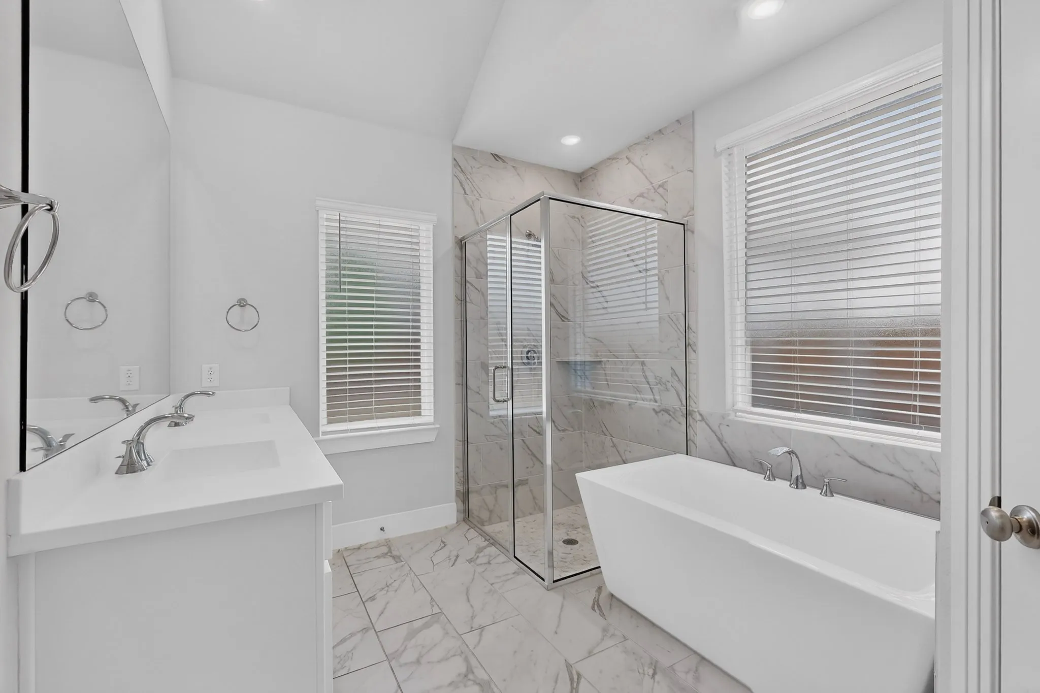 Single Family Residence For Rent in Grayson County , 1636 Whispering Meadow Drive, Van Alstyne, Texas 75495, 3 Bedroom, 2 Bathroom, 2 Garage spaces, 1,598 Sqft, built in 2024, mls#21401852, Real Estate Agent in Van Alstyne, Homes For Rent in Grayson county, Homes For Rent in Van Alstyne, Realtor in Van Alstyne Texas, Real Estate Brokerage Independent Realty Texas, Luminita Cordes Realtor
