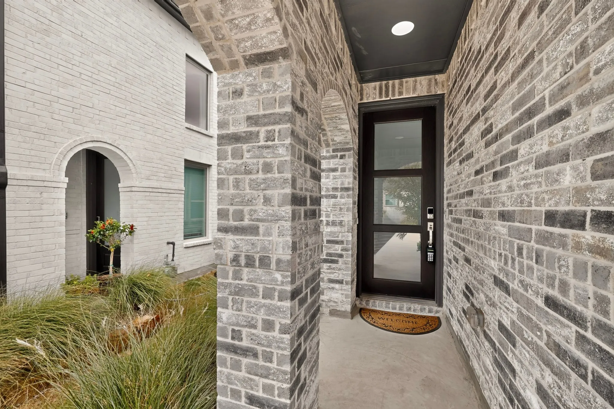 Single Family Residence For Rent in Grayson County , 1636 Whispering Meadow Drive, Van Alstyne, Texas 75495, 3 Bedroom, 2 Bathroom, 2 Garage spaces, 1,598 Sqft, built in 2024, mls#21401852, Real Estate Agent in Van Alstyne, Homes For Rent in Grayson county, Homes For Rent in Van Alstyne, Realtor in Van Alstyne Texas, Real Estate Brokerage Independent Realty Texas, Luminita Cordes Realtor