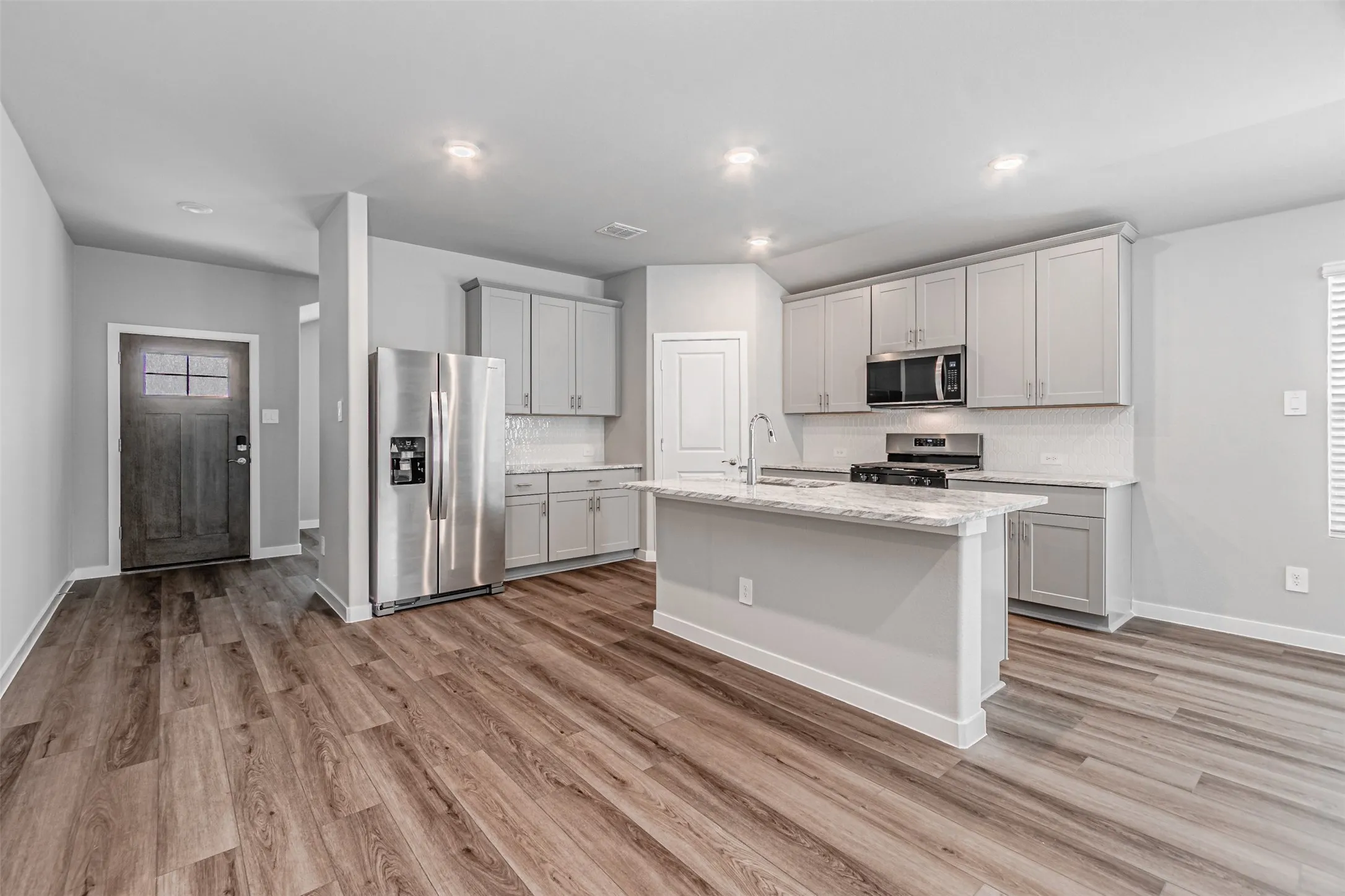 Single Family Residence For Rent in Collin County , 6208 Chickney Drive, Princeton, Texas 75071, 3 Bedroom, 2 Bathroom, 2 Garage spaces, 1,833 Sqft, built in 2026, mls#21401798, Real Estate Agent in Princeton, Homes For Rent in Collin county, Homes For Rent in Princeton, Realtor in Princeton Texas, Real Estate Brokerage Independent Realty Texas, Luminita Cordes Realtor