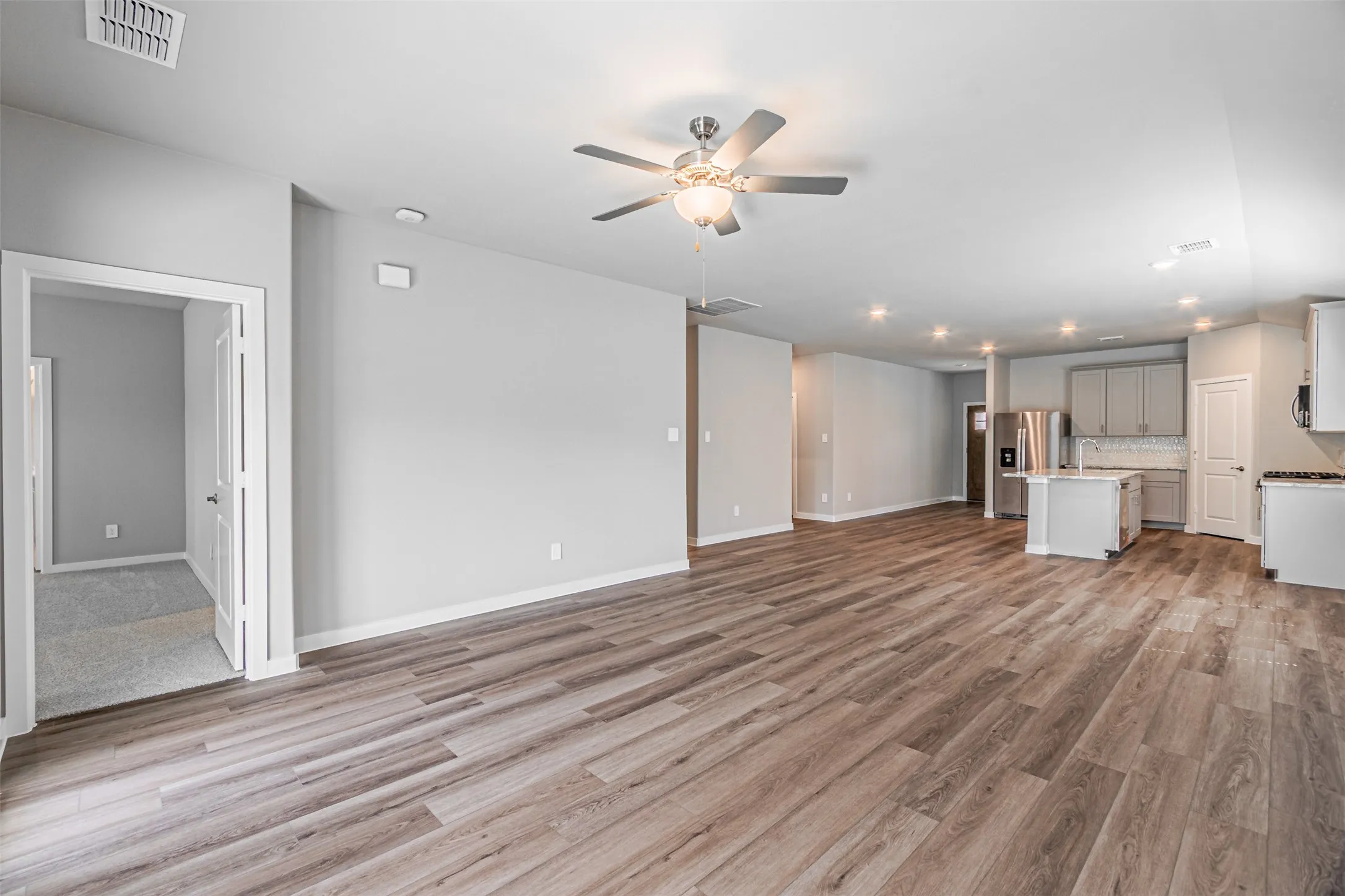 Single Family Residence For Rent in Collin County , 6208 Chickney Drive, Princeton, Texas 75071, 3 Bedroom, 2 Bathroom, 2 Garage spaces, 1,833 Sqft, built in 2026, mls#21401798, Real Estate Agent in Princeton, Homes For Rent in Collin county, Homes For Rent in Princeton, Realtor in Princeton Texas, Real Estate Brokerage Independent Realty Texas, Luminita Cordes Realtor
