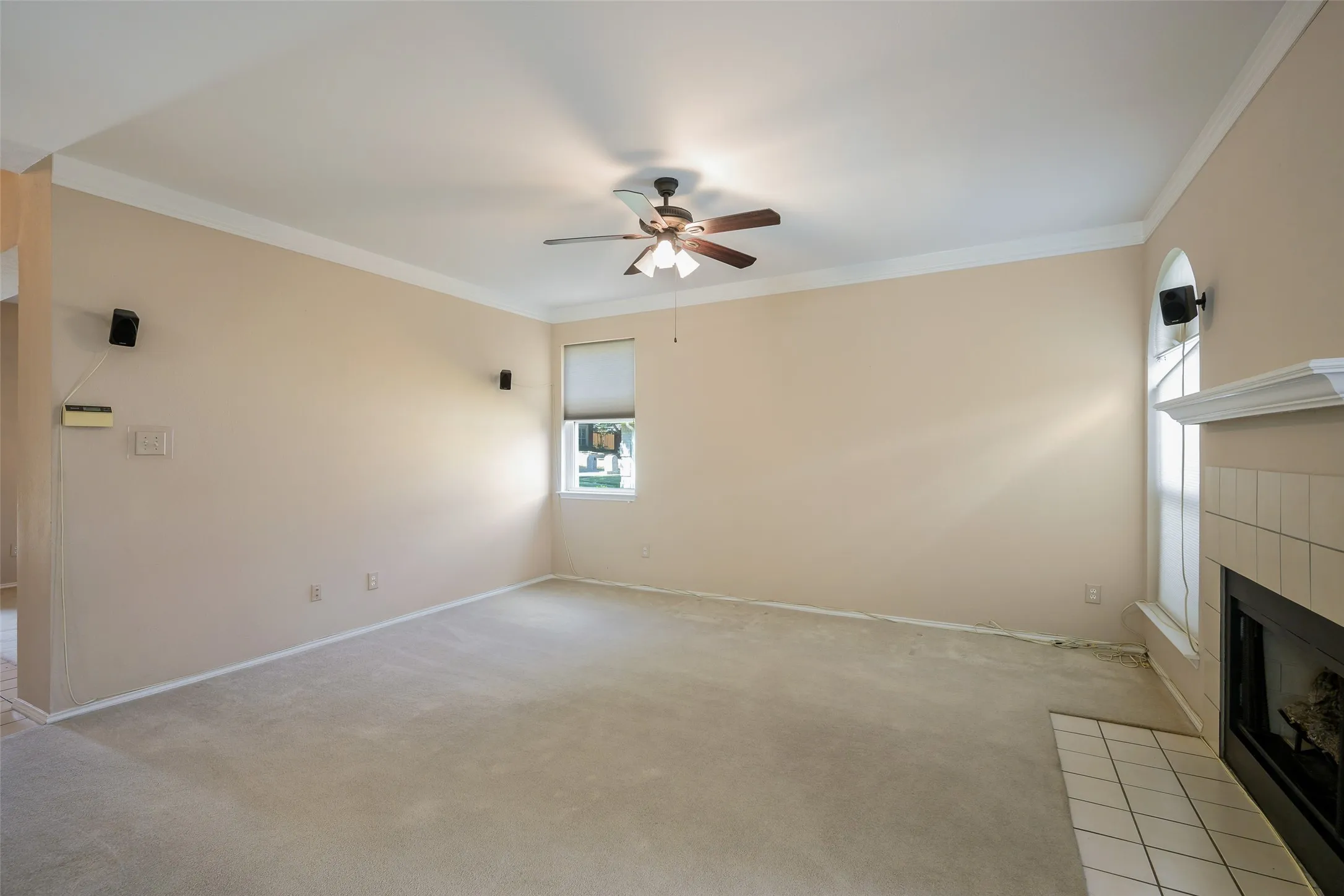 Single Family Residence For Sale in Collin County , 8024 Alderwood Place, Plano, Texas 75025, 5 Bedroom, 3 Bathroom, 2 Garage spaces, 2,674 Sqft, built in 1993, mls#21401021, Real Estate Agent in Plano, Homes For Sale in Collin county, Homes For Sale in Plano, Realtor in Plano Texas, Real Estate Brokerage Independent Realty Texas, Luminita Cordes Realtor