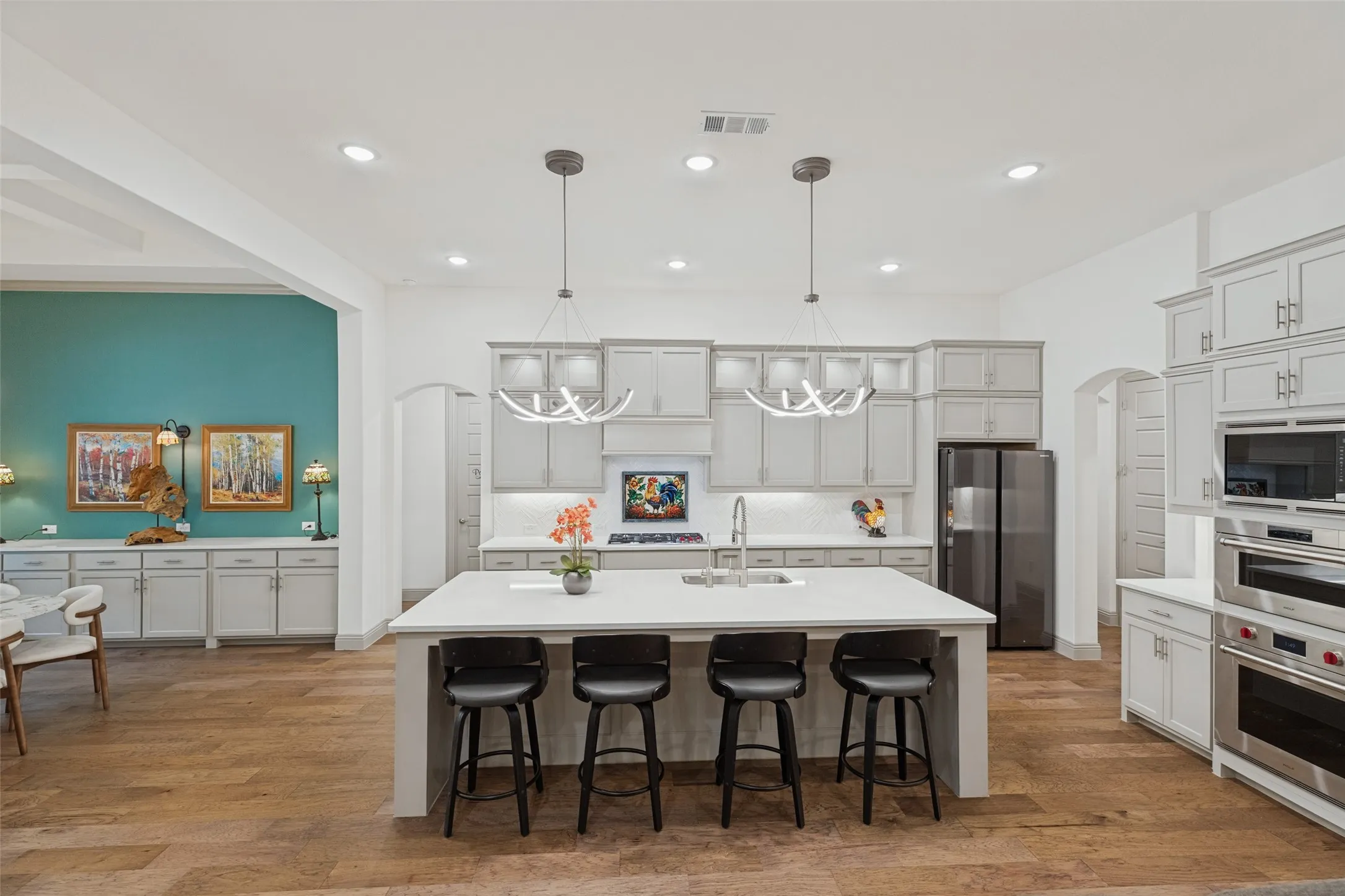 View showing large open dining area off kitchen