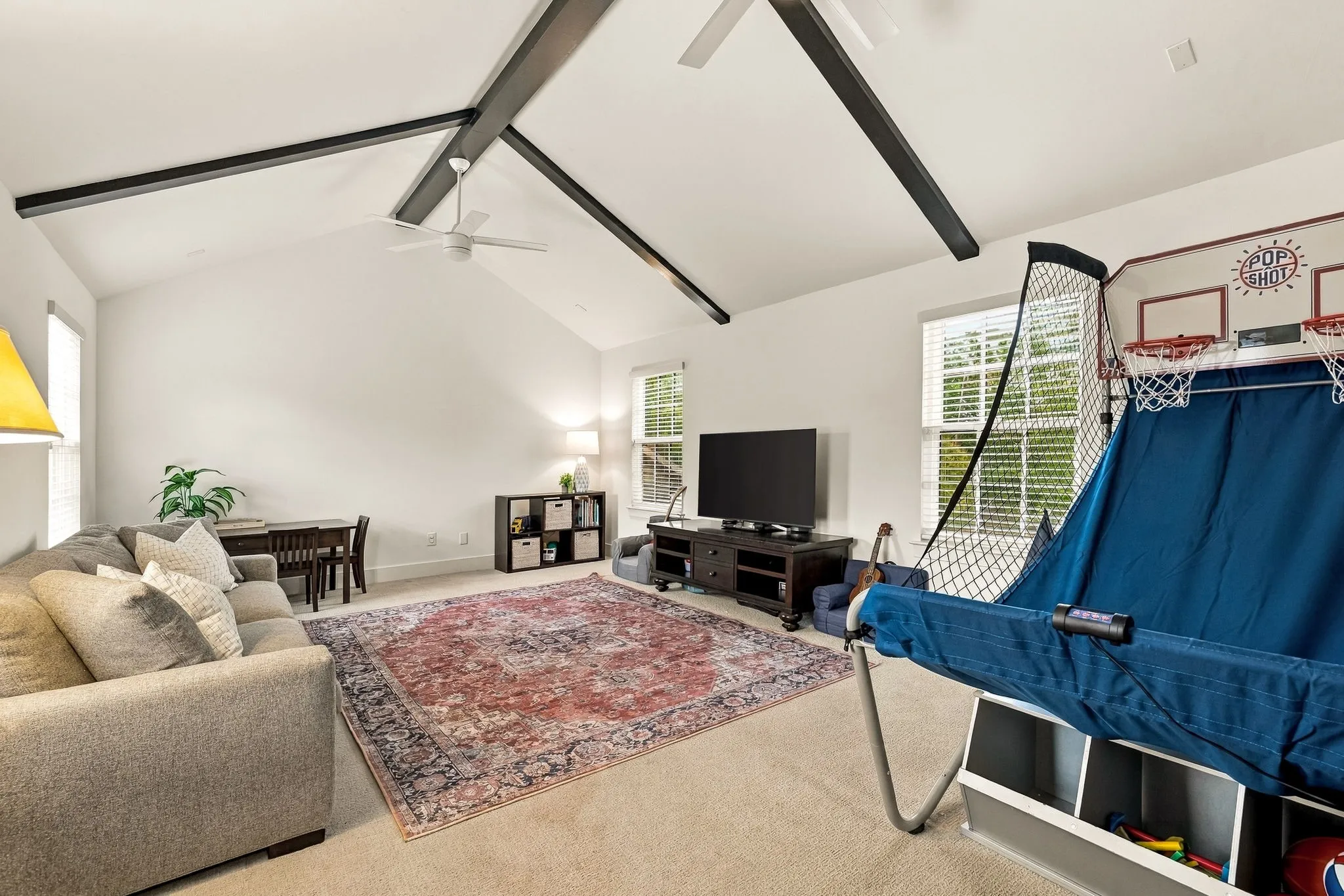 Single Family Residence For Sale in Dallas County , 1018 Clermont Avenue, Dallas, Texas 75223, 4 Bedroom, 4 Bathroom, 2 Garage spaces, 3,539 Sqft, built in 2017, mls#21398548, Real Estate Agent in Dallas, Homes For Sale in Dallas county, Homes For Sale in Dallas, Realtor in Dallas Texas, Real Estate Brokerage Independent Realty Texas, Luminita Cordes Realtor