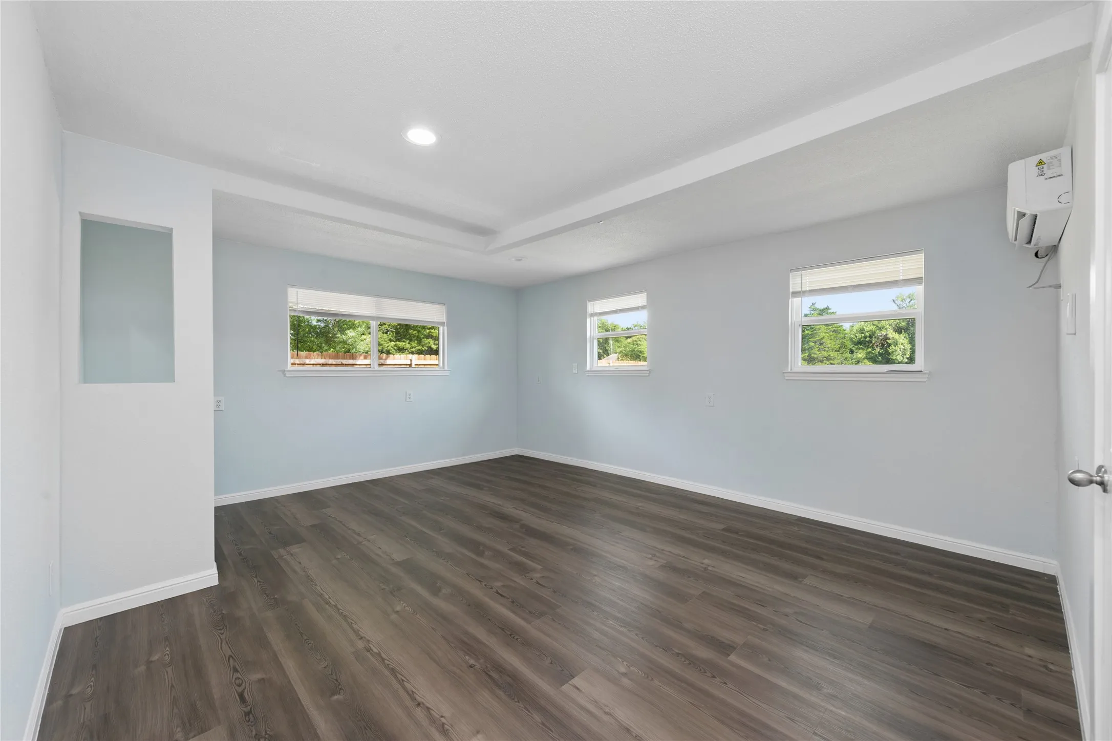 Single Family Residence For Sale in Collin County , 5776 County Road 927, Nevada, Texas 75173, 2 Bedroom, 1 Bathroom, Garage spaces, 1,143 Sqft, built in 1983, mls#21401867, Real Estate Agent in Nevada, Homes For Sale in Collin county, Homes For Sale in Nevada, Realtor in Nevada Texas, Real Estate Brokerage Independent Realty Texas, Luminita Cordes Realtor