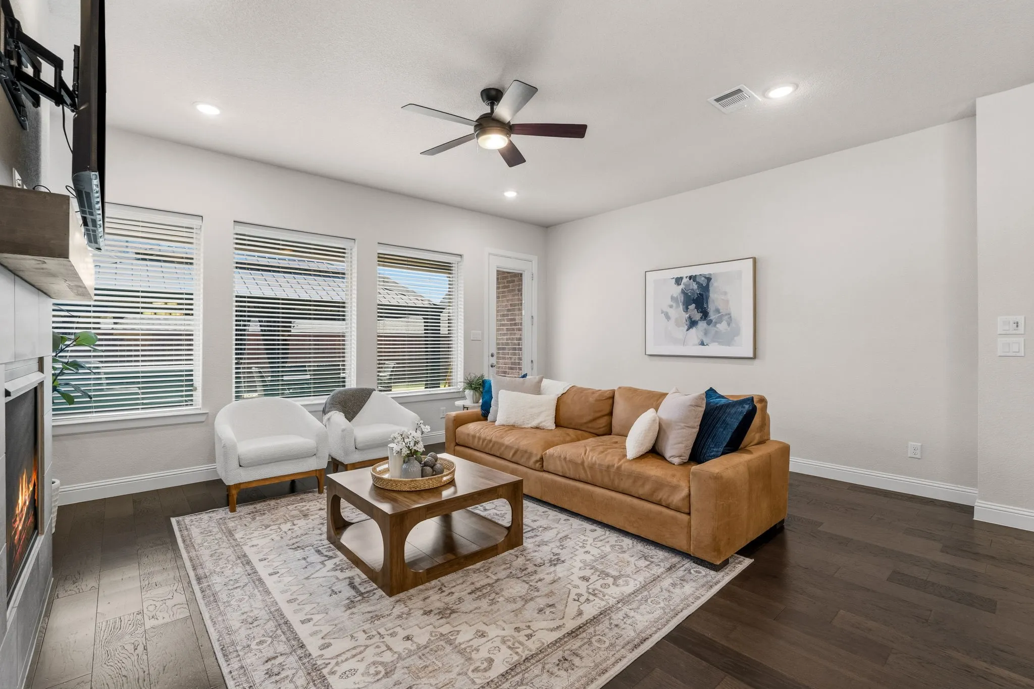 Single Family Residence For Sale in Collin County , 791 Dover Drive, Prosper, Texas 75078, 4 Bedroom, 4 Bathroom, 3 Garage spaces, 3,952 Sqft, built in 2018, mls#21401865, Real Estate Agent in Prosper, Homes For Sale in Collin county, Homes For Sale in Prosper, Realtor in Prosper Texas, Real Estate Brokerage Independent Realty Texas, Luminita Cordes Realtor