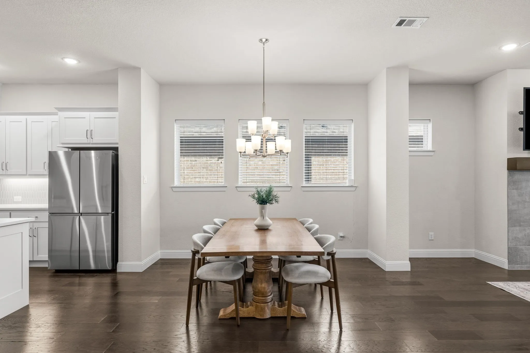 Single Family Residence For Sale in Collin County , 791 Dover Drive, Prosper, Texas 75078, 4 Bedroom, 4 Bathroom, 3 Garage spaces, 3,952 Sqft, built in 2018, mls#21401865, Real Estate Agent in Prosper, Homes For Sale in Collin county, Homes For Sale in Prosper, Realtor in Prosper Texas, Real Estate Brokerage Independent Realty Texas, Luminita Cordes Realtor