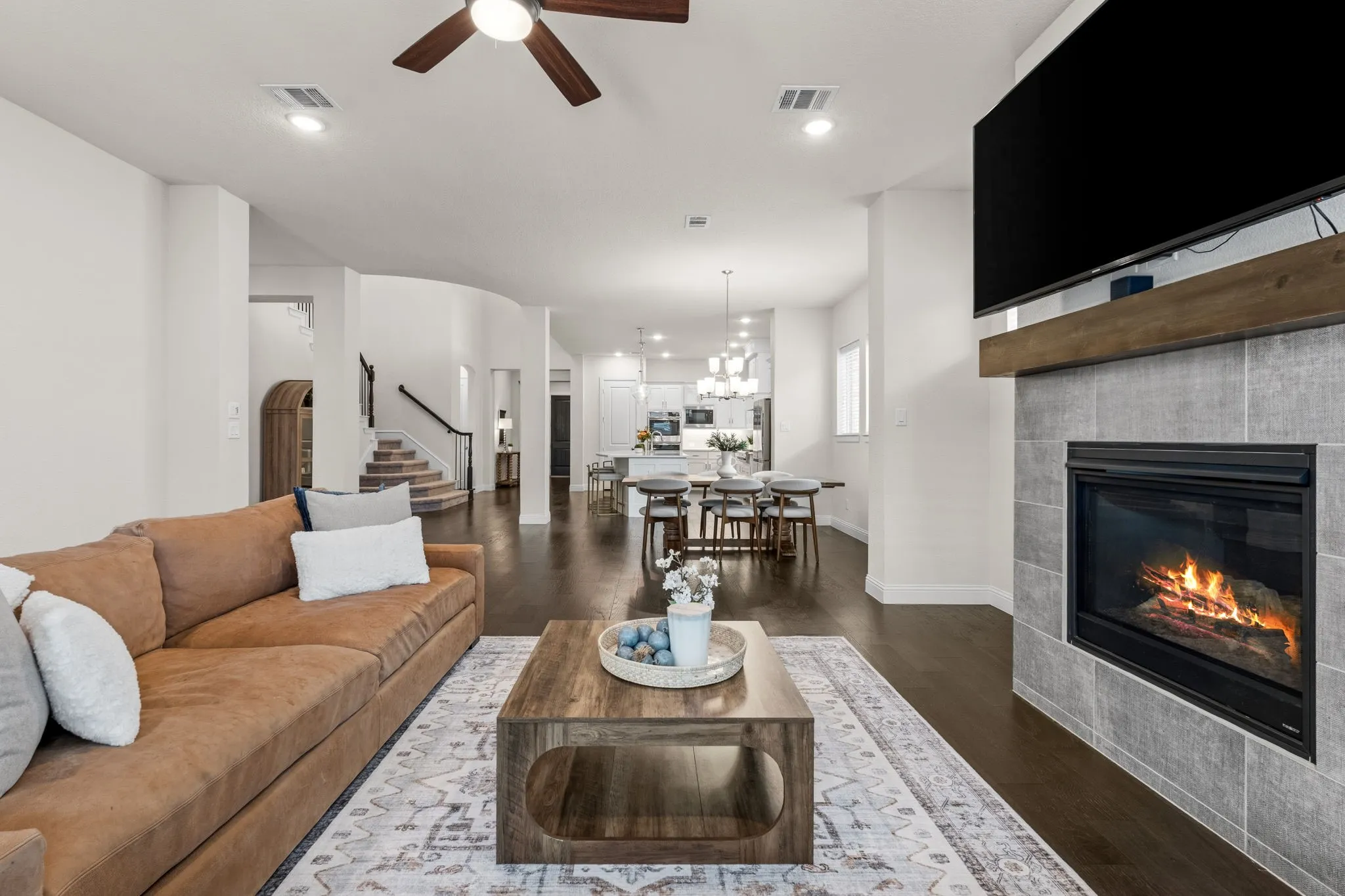 Single Family Residence For Sale in Collin County , 791 Dover Drive, Prosper, Texas 75078, 4 Bedroom, 4 Bathroom, 3 Garage spaces, 3,952 Sqft, built in 2018, mls#21401865, Real Estate Agent in Prosper, Homes For Sale in Collin county, Homes For Sale in Prosper, Realtor in Prosper Texas, Real Estate Brokerage Independent Realty Texas, Luminita Cordes Realtor