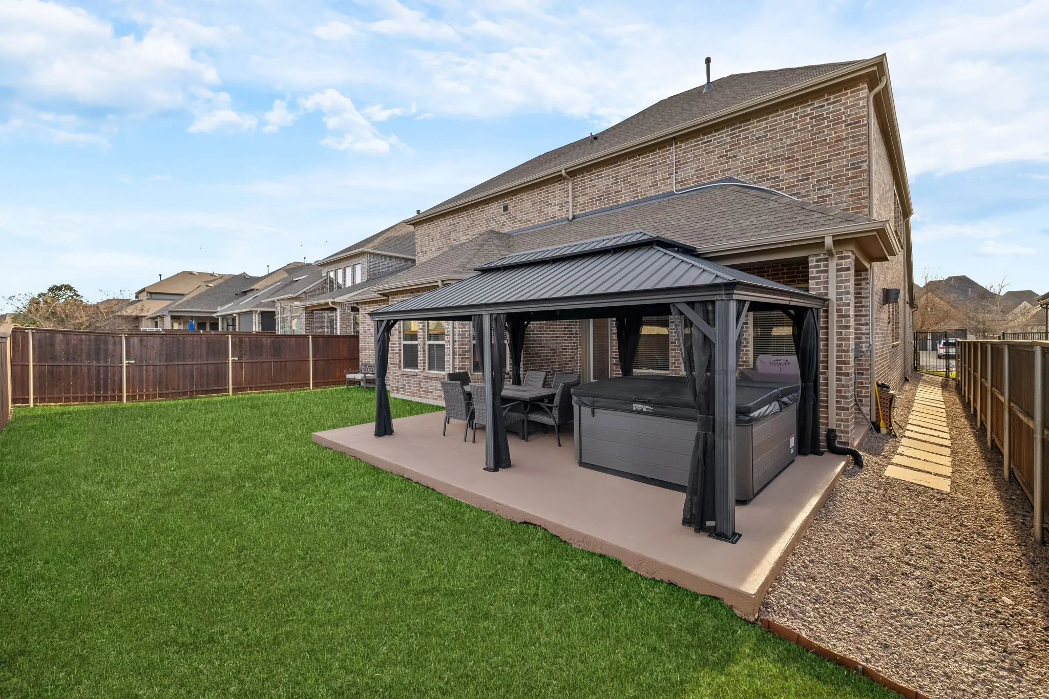 Single Family Residence For Sale in Collin County , 791 Dover Drive, Prosper, Texas 75078, 4 Bedroom, 4 Bathroom, 3 Garage spaces, 3,952 Sqft, built in 2018, mls#21401865, Real Estate Agent in Prosper, Homes For Sale in Collin county, Homes For Sale in Prosper, Realtor in Prosper Texas, Real Estate Brokerage Independent Realty Texas, Luminita Cordes Realtor