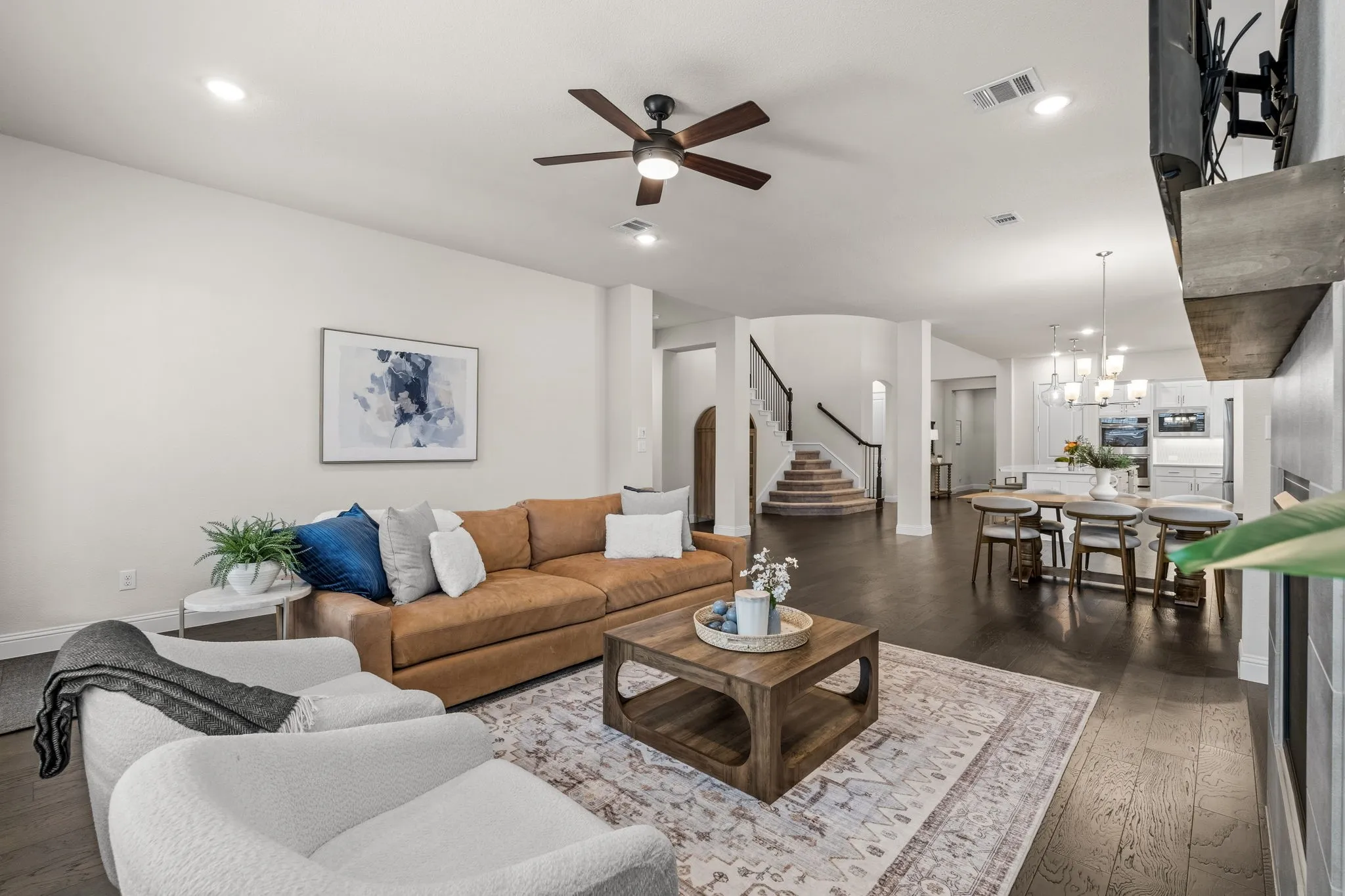 Single Family Residence For Sale in Collin County , 791 Dover Drive, Prosper, Texas 75078, 4 Bedroom, 4 Bathroom, 3 Garage spaces, 3,952 Sqft, built in 2018, mls#21401865, Real Estate Agent in Prosper, Homes For Sale in Collin county, Homes For Sale in Prosper, Realtor in Prosper Texas, Real Estate Brokerage Independent Realty Texas, Luminita Cordes Realtor
