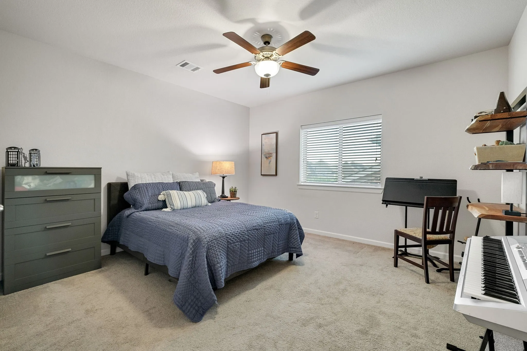 Single Family Residence For Sale in Collin County , 791 Dover Drive, Prosper, Texas 75078, 4 Bedroom, 4 Bathroom, 3 Garage spaces, 3,952 Sqft, built in 2018, mls#21401865, Real Estate Agent in Prosper, Homes For Sale in Collin county, Homes For Sale in Prosper, Realtor in Prosper Texas, Real Estate Brokerage Independent Realty Texas, Luminita Cordes Realtor