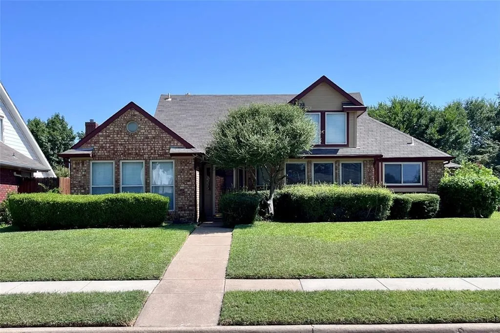Single Family Residence For Rent in Tarrant County , 2766 Claremont Drive, Grand Prairie, Texas 75052, 3 Bedroom, 2 Bathroom, 2 Garage spaces, 1,497 Sqft, built in 1985, mls#21401860, Real Estate Agent in Grand Prairie, Homes For Rent in Tarrant county, Homes For Rent in Grand Prairie, Realtor in Grand Prairie Texas, Real Estate Brokerage Independent Realty Texas, Luminita Cordes Realtor