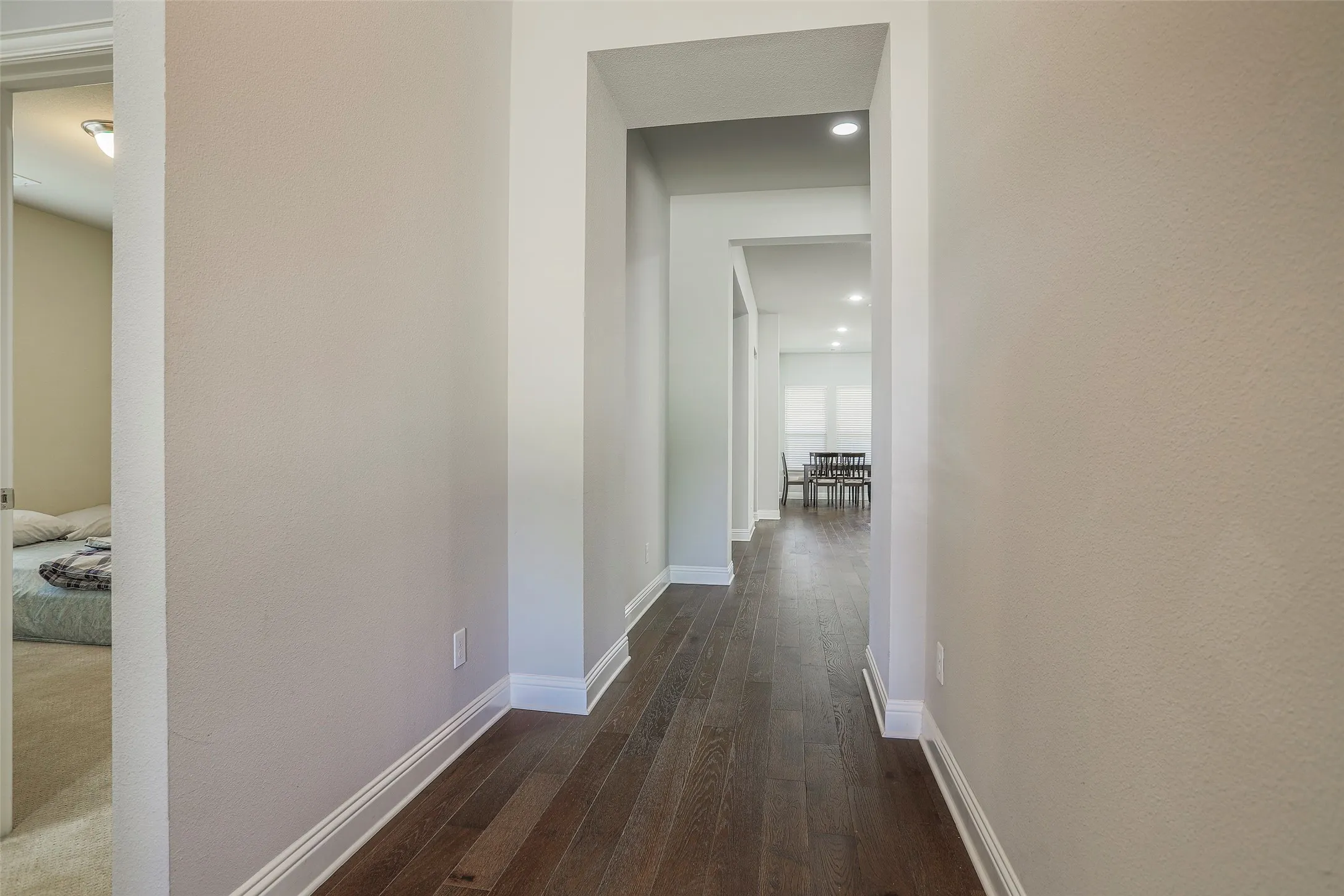 Single Family Residence For Rent in Tarrant County , 624 Rawlins Lane, Fort Worth, Texas 76131, 3 Bedroom, 2 Bathroom, 2 Garage spaces, 2,118 Sqft, built in 2016, mls#21397834, Real Estate Agent in Fort Worth, Homes For Rent in Tarrant county, Homes For Rent in Fort Worth, Realtor in Fort Worth Texas, Real Estate Brokerage Independent Realty Texas, Luminita Cordes Realtor