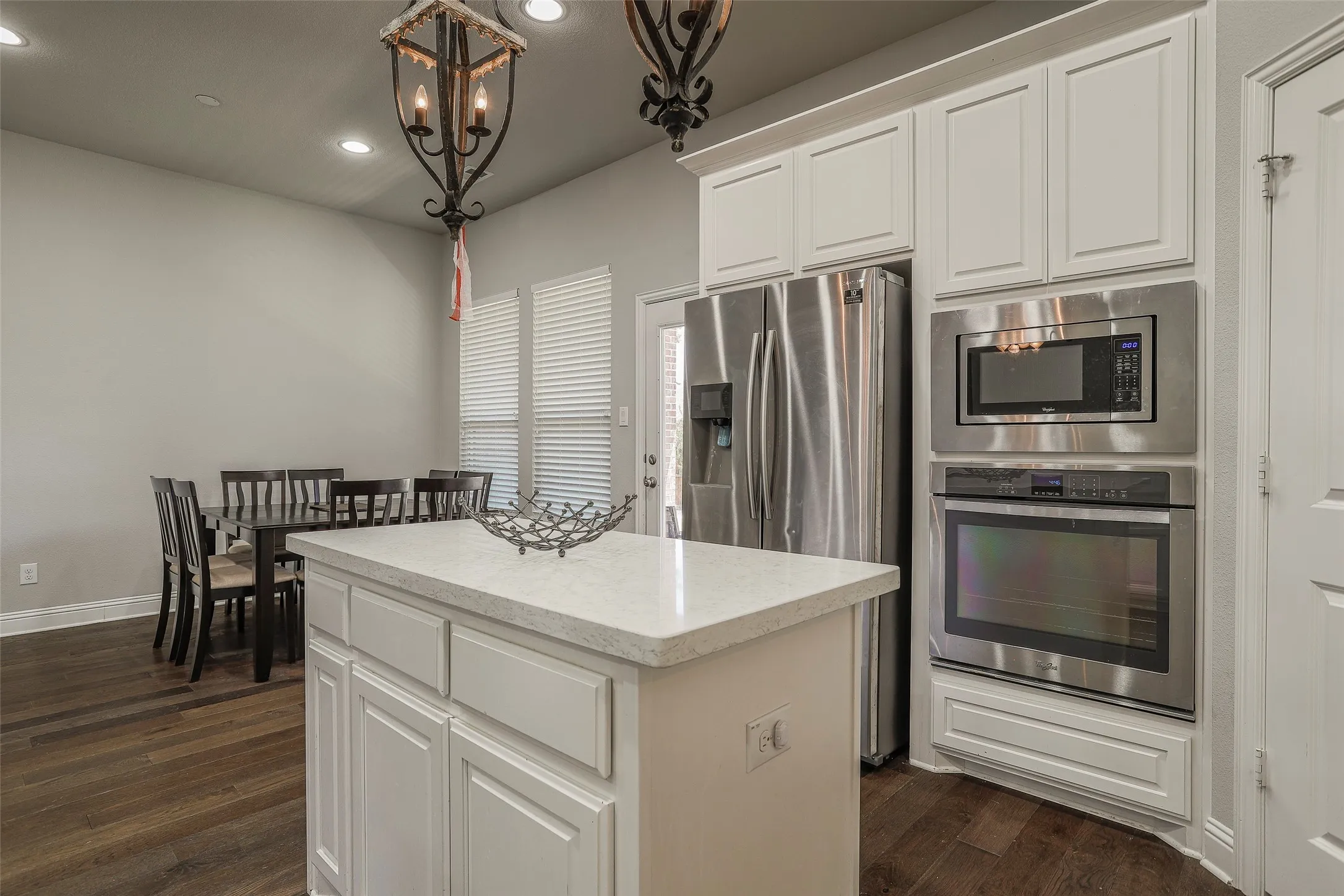 Single Family Residence For Rent in Tarrant County , 624 Rawlins Lane, Fort Worth, Texas 76131, 3 Bedroom, 2 Bathroom, 2 Garage spaces, 2,118 Sqft, built in 2016, mls#21397834, Real Estate Agent in Fort Worth, Homes For Rent in Tarrant county, Homes For Rent in Fort Worth, Realtor in Fort Worth Texas, Real Estate Brokerage Independent Realty Texas, Luminita Cordes Realtor