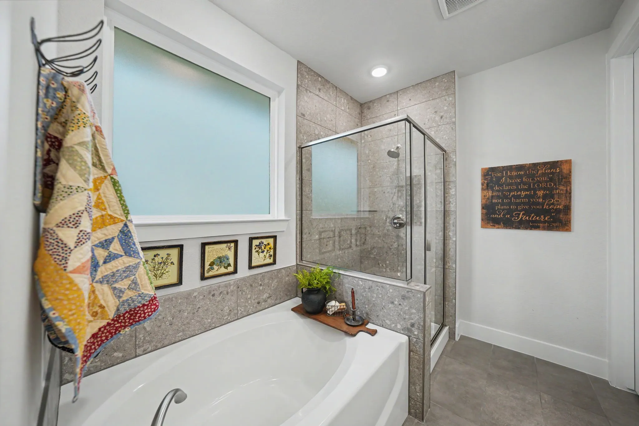 Single Family Residence For Sale in Collin County , 3104 Lenten Rose Lane, Mc Kinney, Texas 75071, 3 Bedroom, 2 Bathroom, 2 Garage spaces, 1,613 Sqft, built in 2024, mls#21400350, Real Estate Agent in Mc Kinney, Homes For Sale in Collin county, Homes For Sale in Mc Kinney, Realtor in Mc Kinney Texas, Real Estate Brokerage Independent Realty Texas, Luminita Cordes Realtor