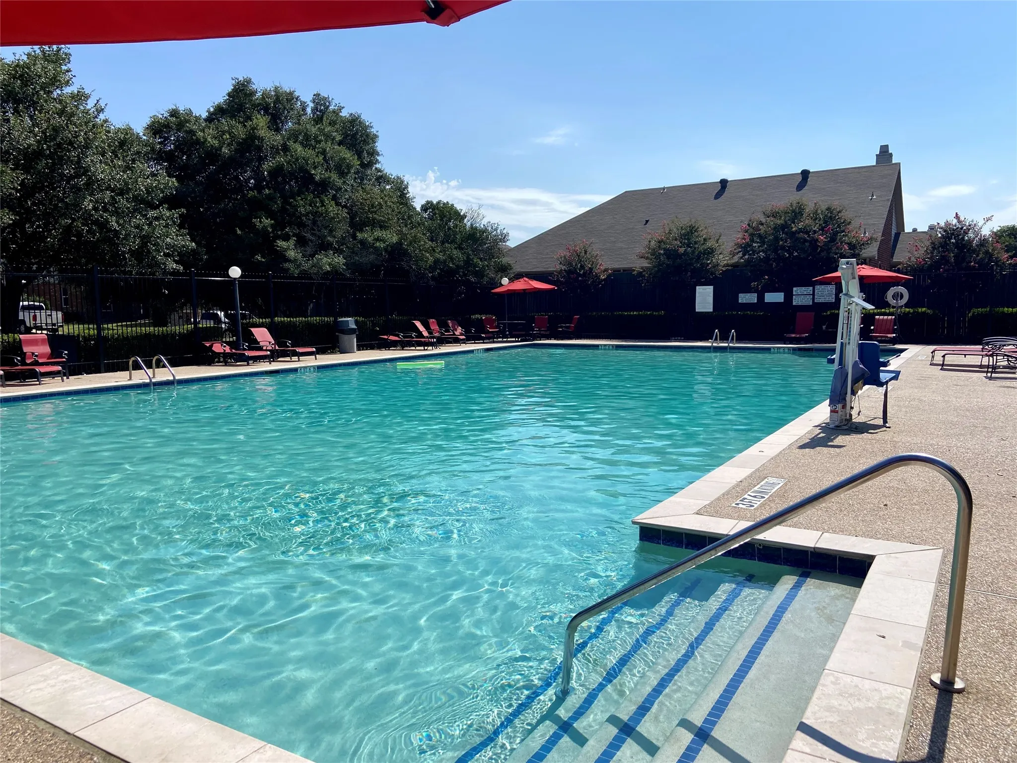 Single Family Residence For Sale in Denton County , 1629 Baxter Springs Drive, Fort Worth, Texas 76247, 5 Bedroom, 3 Bathroom, 2 Garage spaces, 3,448 Sqft, built in 2005, mls#21401689, Real Estate Agent in Fort Worth, Homes For Sale in Denton county, Homes For Sale in Fort Worth, Realtor in Fort Worth Texas, Real Estate Brokerage Independent Realty Texas, Luminita Cordes Realtor