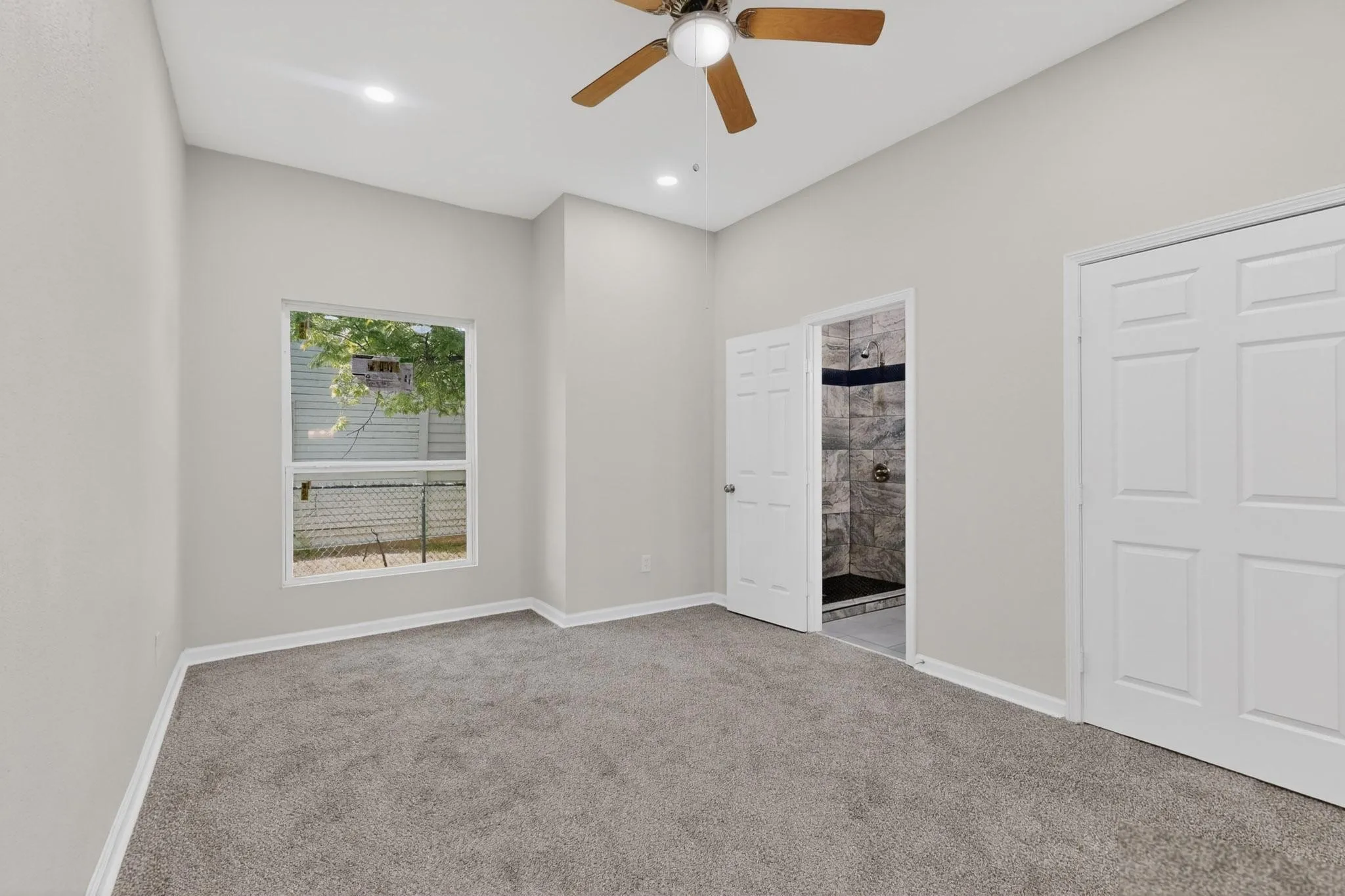 Single Family Residence For Sale in Hunt County , 1612 Jones Street, Greenville, Texas 75401, 3 Bedroom, 2 Bathroom, Garage spaces, 1,367 Sqft, built in 1965, mls#21401878, Real Estate Agent in Greenville, Homes For Sale in Hunt county, Homes For Sale in Greenville, Realtor in Greenville Texas, Real Estate Brokerage Independent Realty Texas, Luminita Cordes Realtor