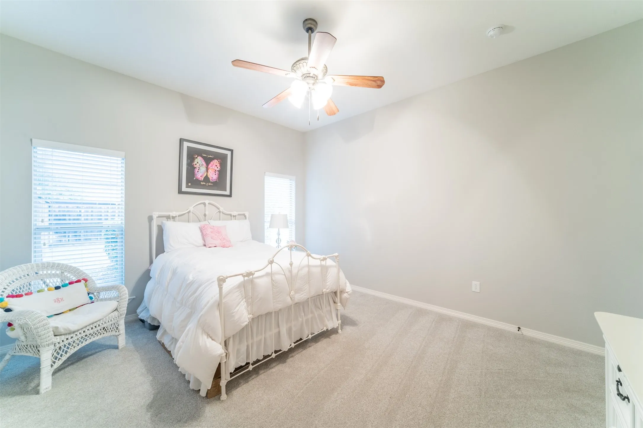 Single Family Residence For Rent in Ellis County , 115 Fairway Drive, Waxahachie, Texas 75165, 3 Bedroom, 3 Bathroom, 2 Garage spaces, 2,534 Sqft, built in 2010, mls#21401879, Real Estate Agent in Waxahachie, Homes For Rent in Ellis county, Homes For Rent in Waxahachie, Realtor in Waxahachie Texas, Real Estate Brokerage Independent Realty Texas, Luminita Cordes Realtor