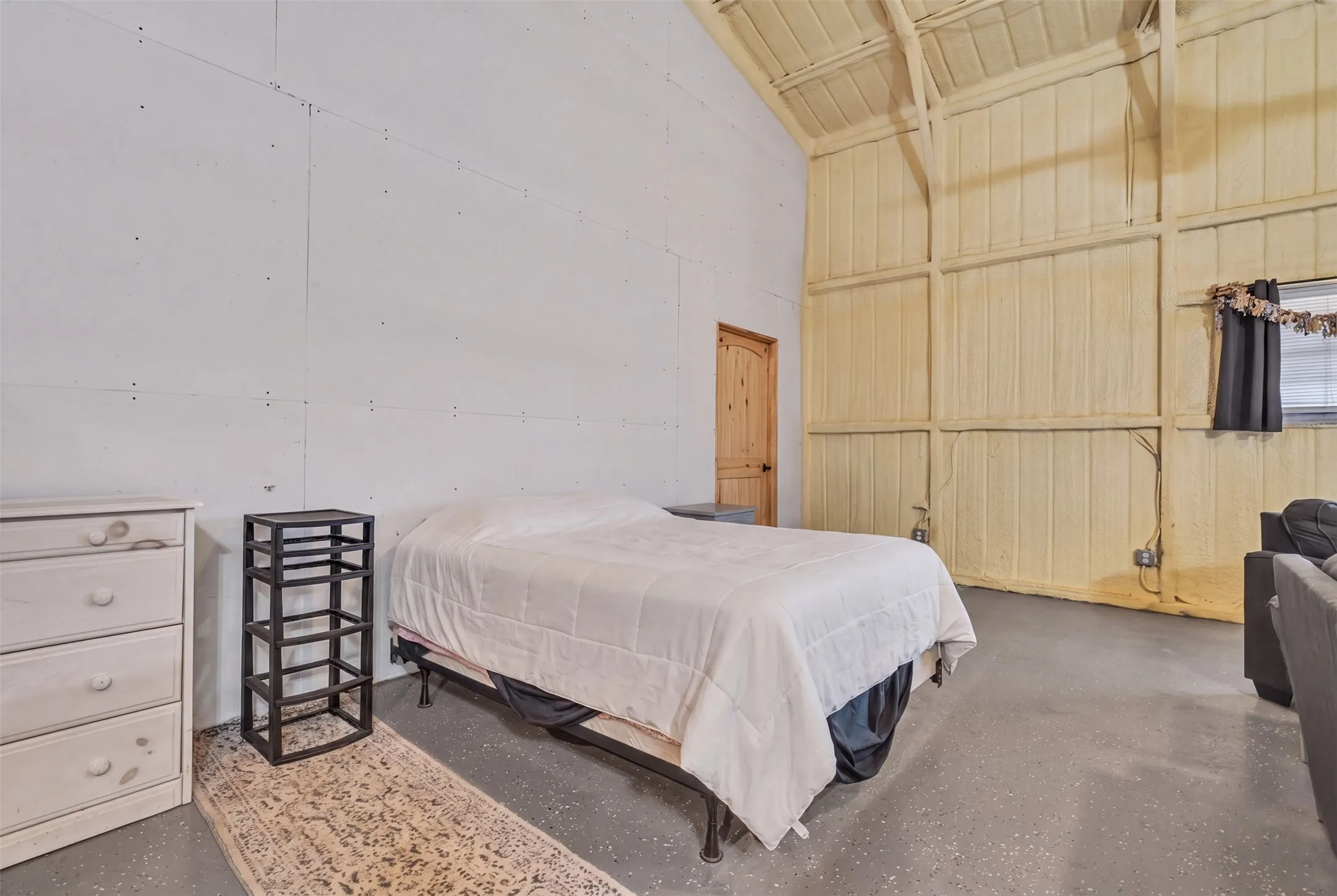 Mobile Home For Sale in Johnson County , 2421 N County Road 810, Alvarado, Texas 76009, 5 Bedroom, 3 Bathroom, 3 Garage spaces, 2,736 Sqft, built in 2022, mls#21401107, Real Estate Agent in Alvarado, Homes For Sale in Johnson county, Homes For Sale in Alvarado, Realtor in Alvarado Texas, Real Estate Brokerage Independent Realty Texas, Luminita Cordes Realtor