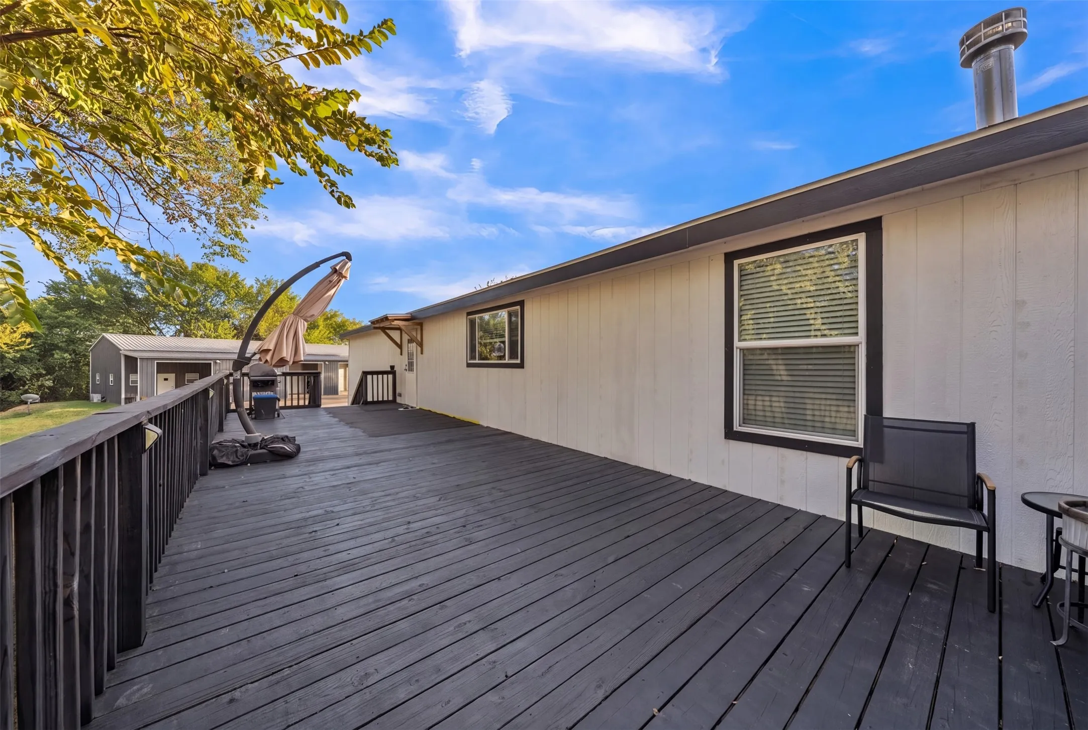 Mobile Home For Sale in Johnson County , 2421 N County Road 810, Alvarado, Texas 76009, 5 Bedroom, 3 Bathroom, 3 Garage spaces, 2,736 Sqft, built in 2022, mls#21401107, Real Estate Agent in Alvarado, Homes For Sale in Johnson county, Homes For Sale in Alvarado, Realtor in Alvarado Texas, Real Estate Brokerage Independent Realty Texas, Luminita Cordes Realtor