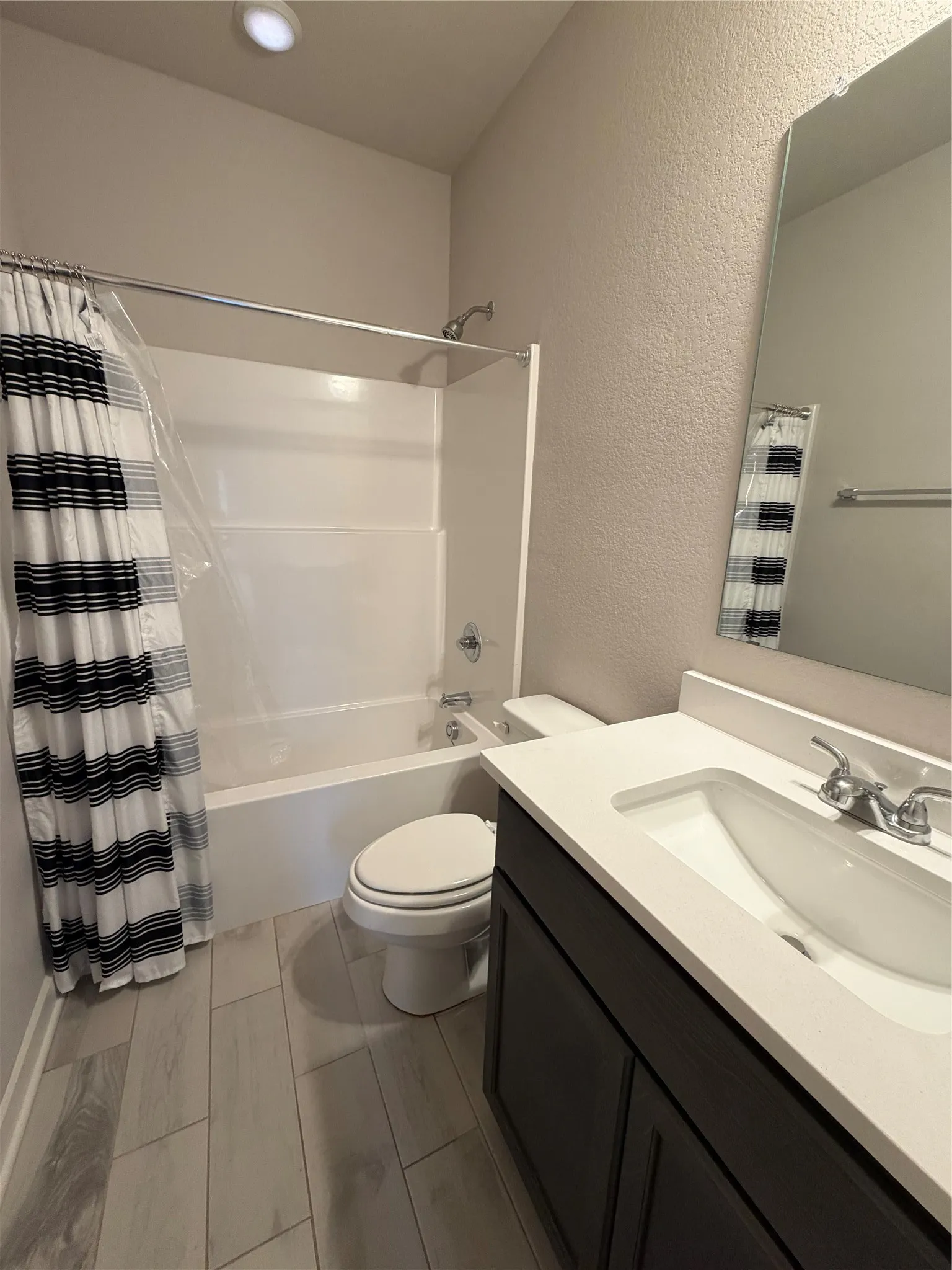 Single Family Residence For Rent in Mc Lennan County , 4220 Centerfire Road, Waco, Texas 76705, 4 Bedroom, 2 Bathroom, 2 Garage spaces, 1,656 Sqft, built in 2024, mls#21401234, Real Estate Agent in Waco, Homes For Rent in Mc Lennan county, Homes For Rent in Waco, Realtor in Waco Texas, Real Estate Brokerage Independent Realty Texas, Luminita Cordes Realtor