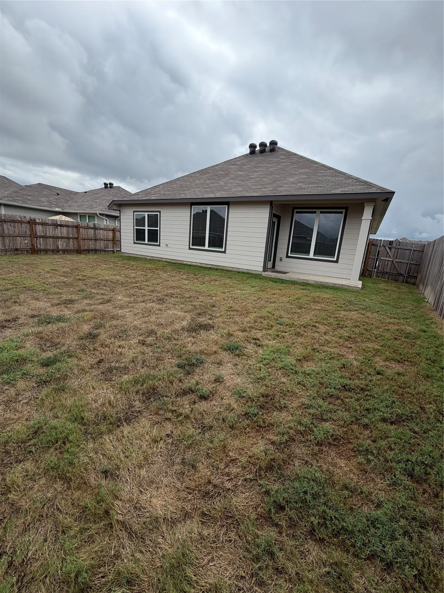 Single Family Residence For Rent in Mc Lennan County , 4220 Centerfire Road, Waco, Texas 76705, 4 Bedroom, 2 Bathroom, 2 Garage spaces, 1,656 Sqft, built in 2024, mls#21401234, Real Estate Agent in Waco, Homes For Rent in Mc Lennan county, Homes For Rent in Waco, Realtor in Waco Texas, Real Estate Brokerage Independent Realty Texas, Luminita Cordes Realtor