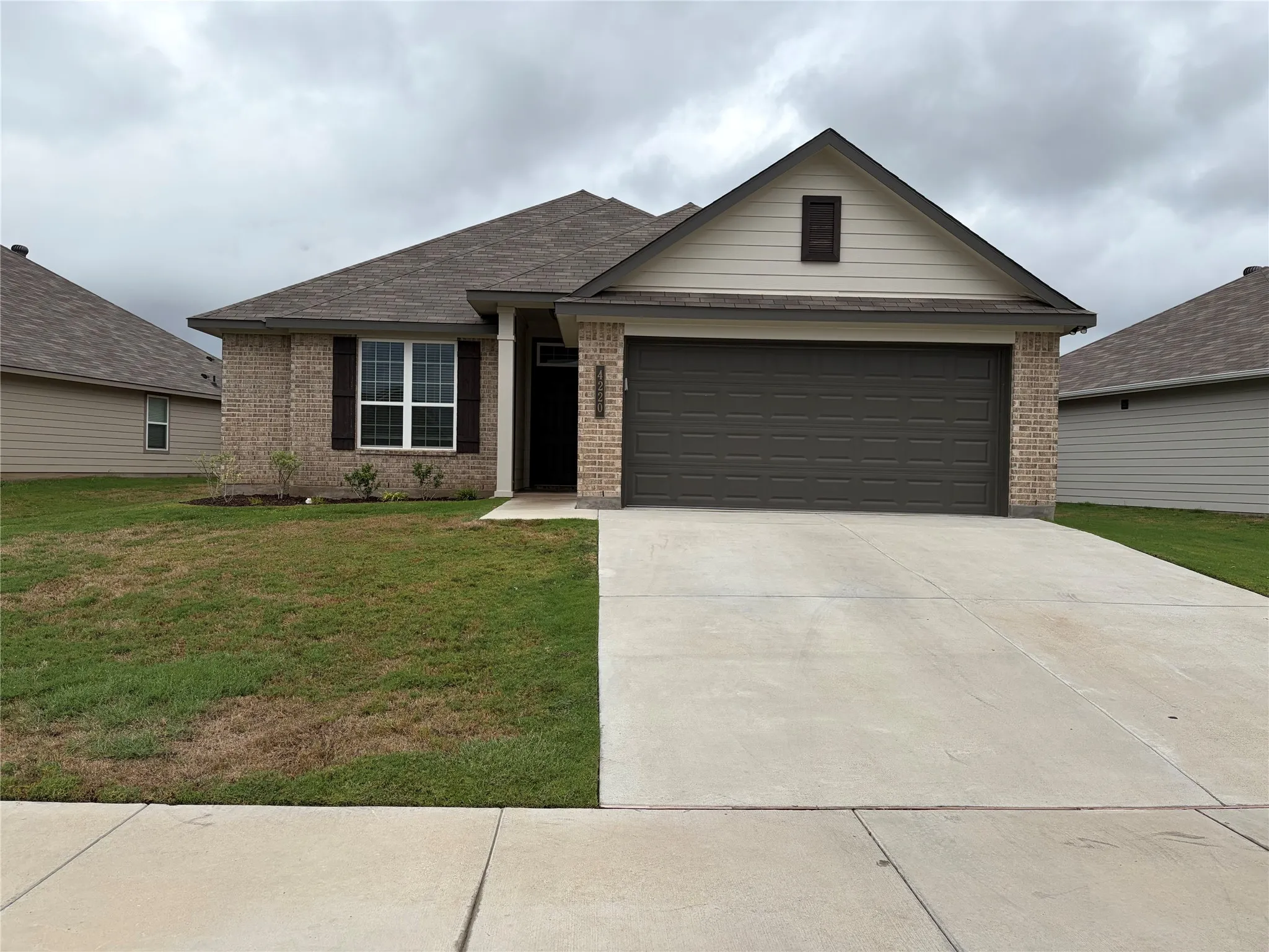 Single Family Residence For Rent in Mc Lennan County , 4220 Centerfire Road, Waco, Texas 76705, 4 Bedroom, 2 Bathroom, 2 Garage spaces, 1,656 Sqft, built in 2024, mls#21401234, Real Estate Agent in Waco, Homes For Rent in Mc Lennan county, Homes For Rent in Waco, Realtor in Waco Texas, Real Estate Brokerage Independent Realty Texas, Luminita Cordes Realtor