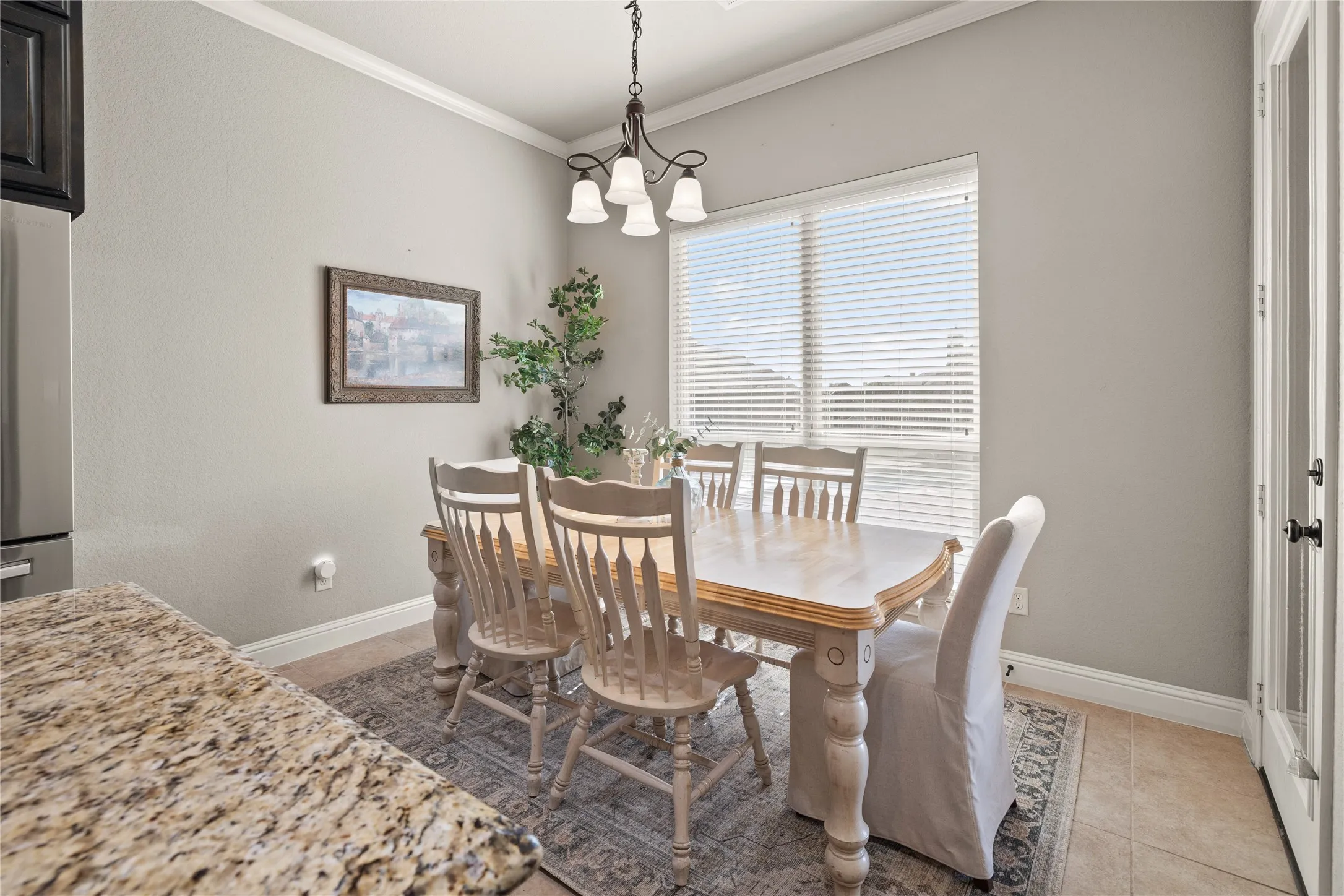 Single Family Residence For Sale in Ellis County , 123 Claremont Drive, Ovilla, Texas 75154, 4 Bedroom, 3 Bathroom, 3 Garage spaces, 2,835 Sqft, built in 2014, mls#21400631, Real Estate Agent in Ovilla, Homes For Sale in Ellis county, Homes For Sale in Ovilla, Realtor in Ovilla Texas, Real Estate Brokerage Independent Realty Texas, Luminita Cordes Realtor
