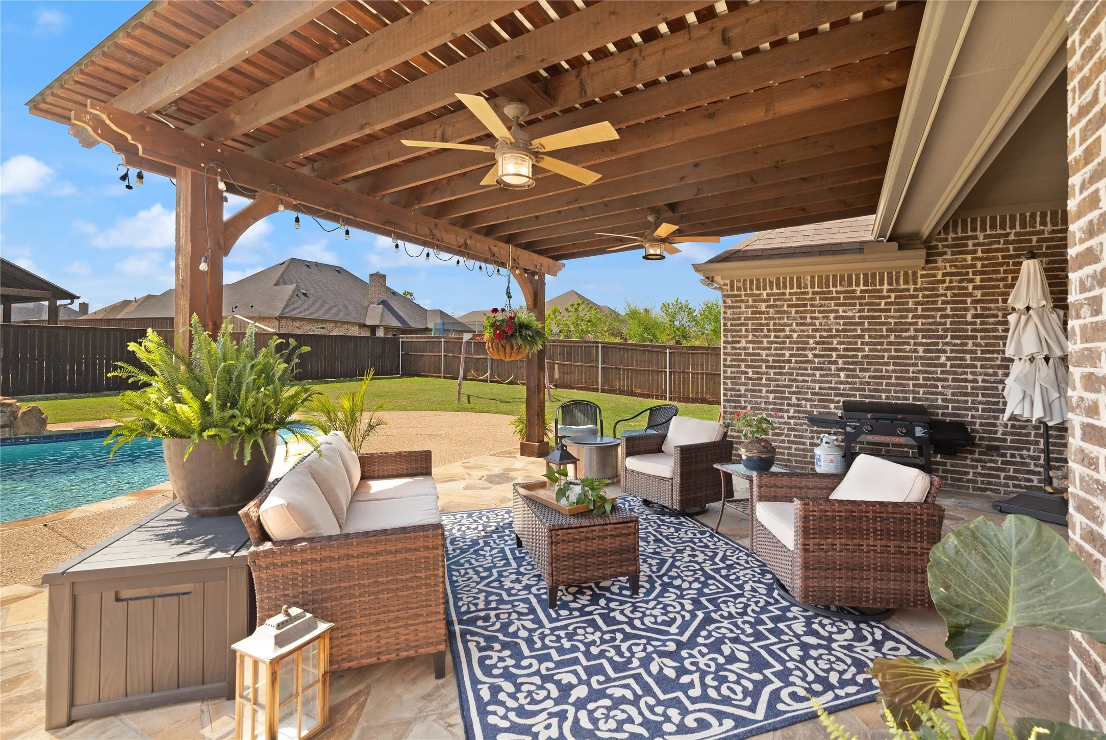 Single Family Residence For Sale in Ellis County , 123 Claremont Drive, Ovilla, Texas 75154, 4 Bedroom, 3 Bathroom, 3 Garage spaces, 2,835 Sqft, built in 2014, mls#21400631, Real Estate Agent in Ovilla, Homes For Sale in Ellis county, Homes For Sale in Ovilla, Realtor in Ovilla Texas, Real Estate Brokerage Independent Realty Texas, Luminita Cordes Realtor