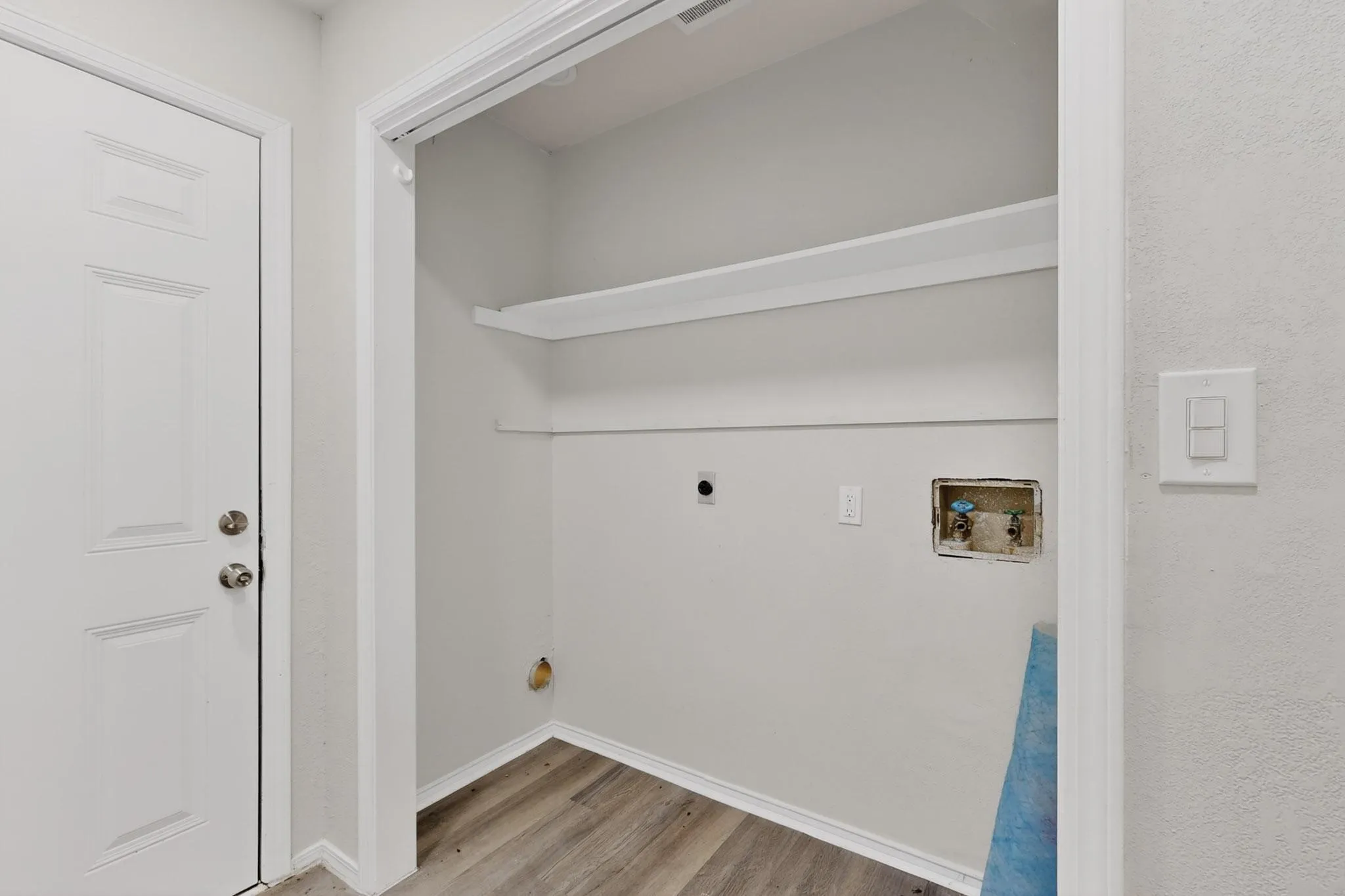 Single Family Residence For Sale in Hunt County , 529 Morris Lane, Greenville, Texas 75402, 4 Bedroom, 3 Bathroom, 3 Garage spaces, 2,818 Sqft, built in 1999, mls#21401883, Real Estate Agent in Greenville, Homes For Sale in Hunt county, Homes For Sale in Greenville, Realtor in Greenville Texas, Real Estate Brokerage Independent Realty Texas, Luminita Cordes Realtor