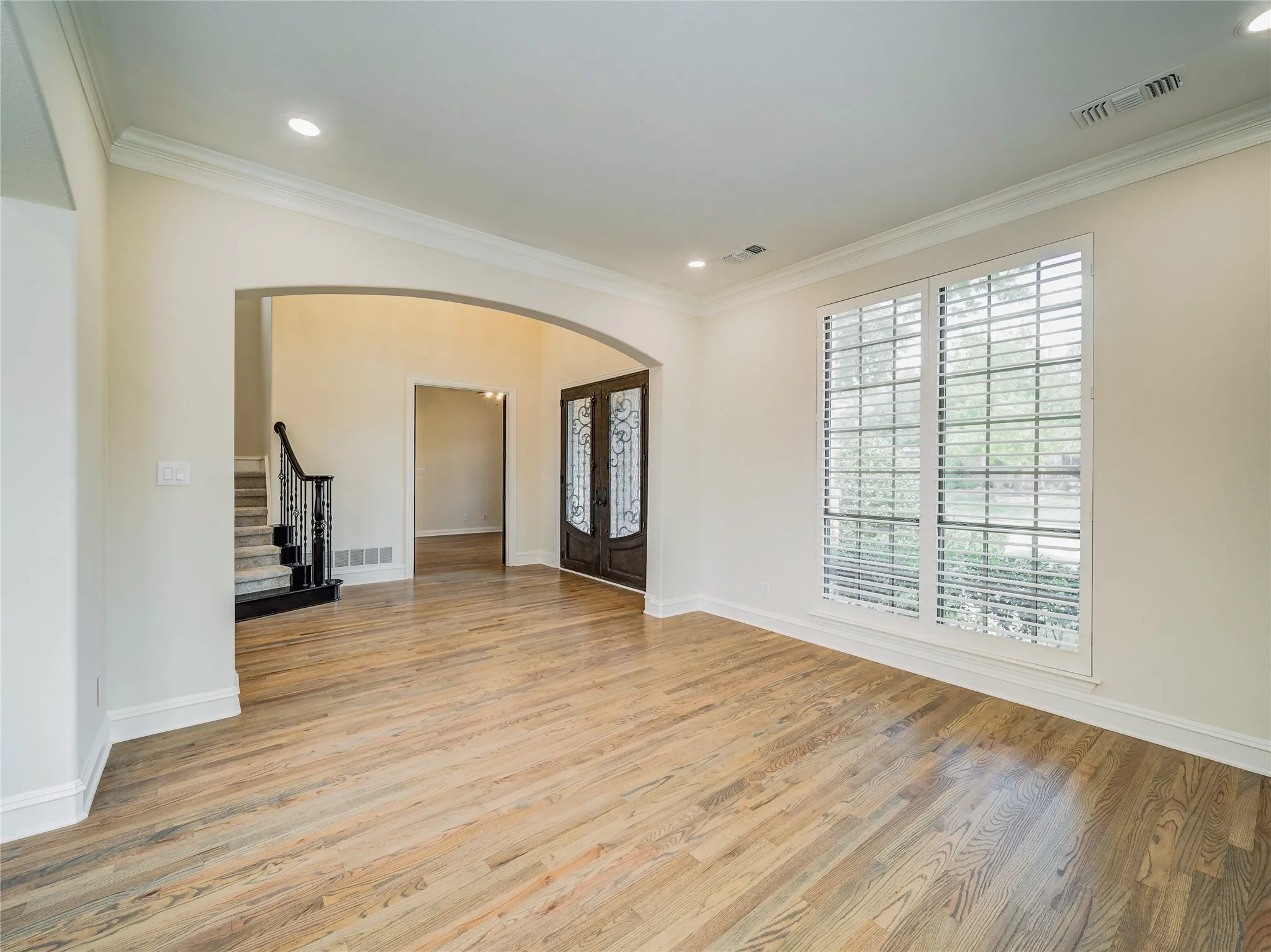 Single Family Residence For Rent in Denton County , 5143 Stillwater Trail, Frisco, Texas 75034, 4 Bedroom, 5 Bathroom, 3 Garage spaces, 4,600 Sqft, built in 2001, mls#21401020, Real Estate Agent in Frisco, Homes For Rent in Denton county, Homes For Rent in Frisco, Realtor in Frisco Texas, Real Estate Brokerage Independent Realty Texas, Luminita Cordes Realtor