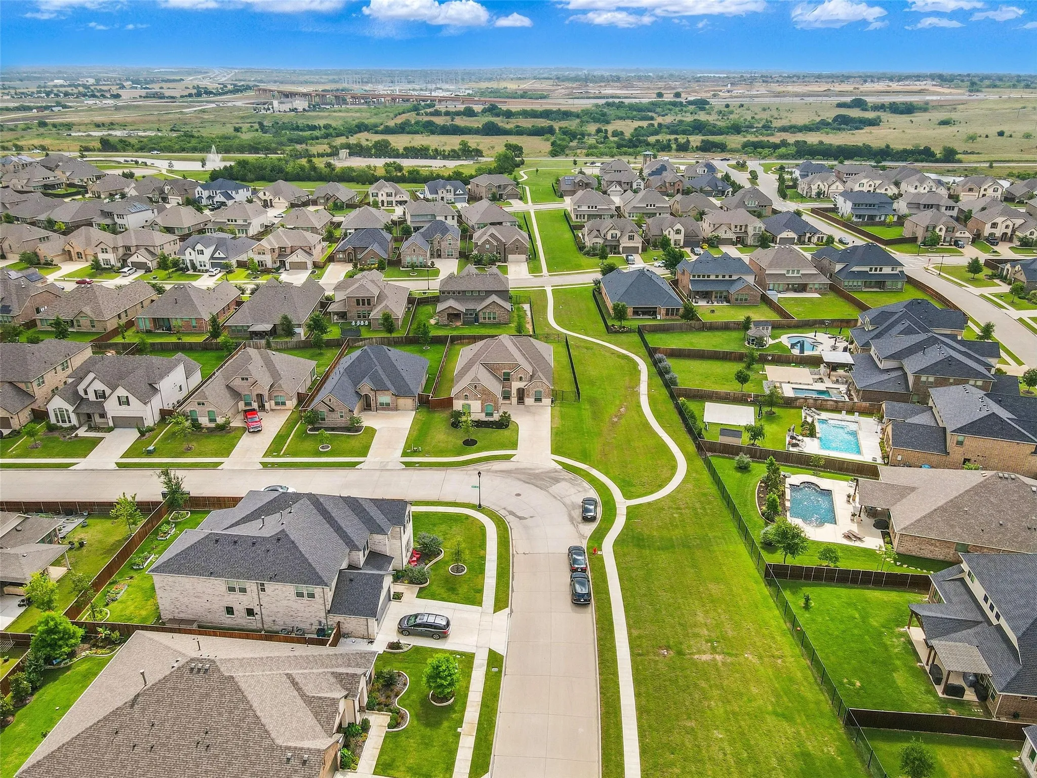 Single Family Residence For Rent in Tarrant County , 1477 Shooting Star Drive, Haslet, Texas 76052, 5 Bedroom, 4 Bathroom, 2 Garage spaces, 3,808 Sqft, built in 2021, mls#21400545, Real Estate Agent in Haslet, Homes For Rent in Tarrant county, Homes For Rent in Haslet, Realtor in Haslet Texas, Real Estate Brokerage Independent Realty Texas, Luminita Cordes Realtor