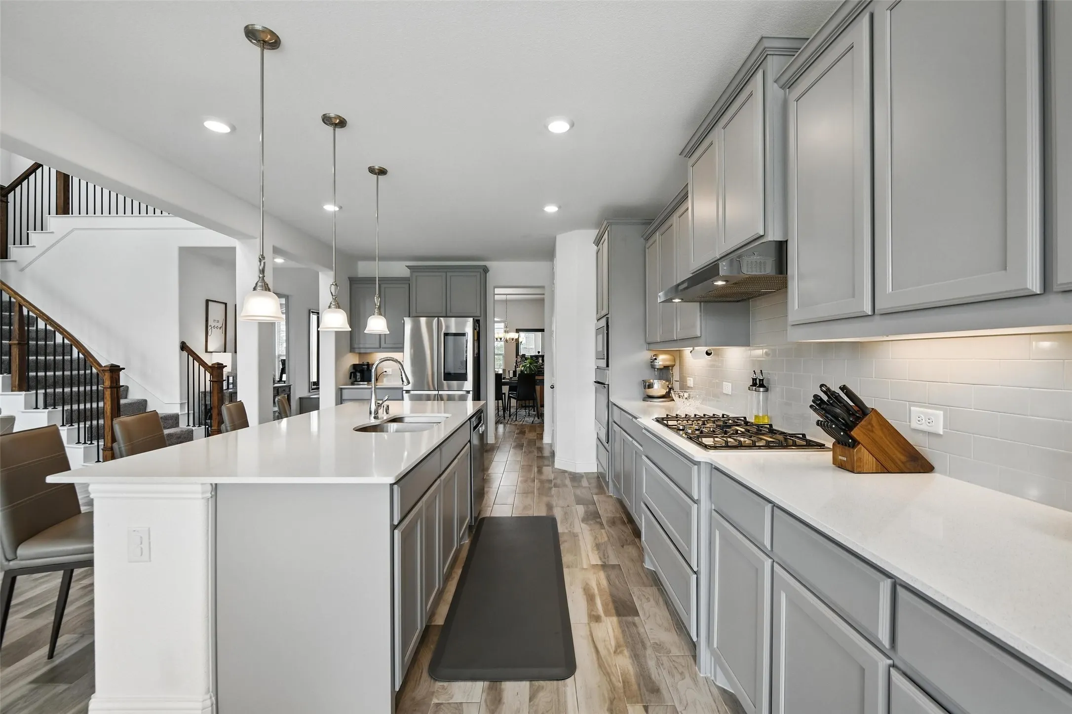 Single Family Residence For Rent in Tarrant County , 1477 Shooting Star Drive, Haslet, Texas 76052, 5 Bedroom, 4 Bathroom, 2 Garage spaces, 3,808 Sqft, built in 2021, mls#21400545, Real Estate Agent in Haslet, Homes For Rent in Tarrant county, Homes For Rent in Haslet, Realtor in Haslet Texas, Real Estate Brokerage Independent Realty Texas, Luminita Cordes Realtor
