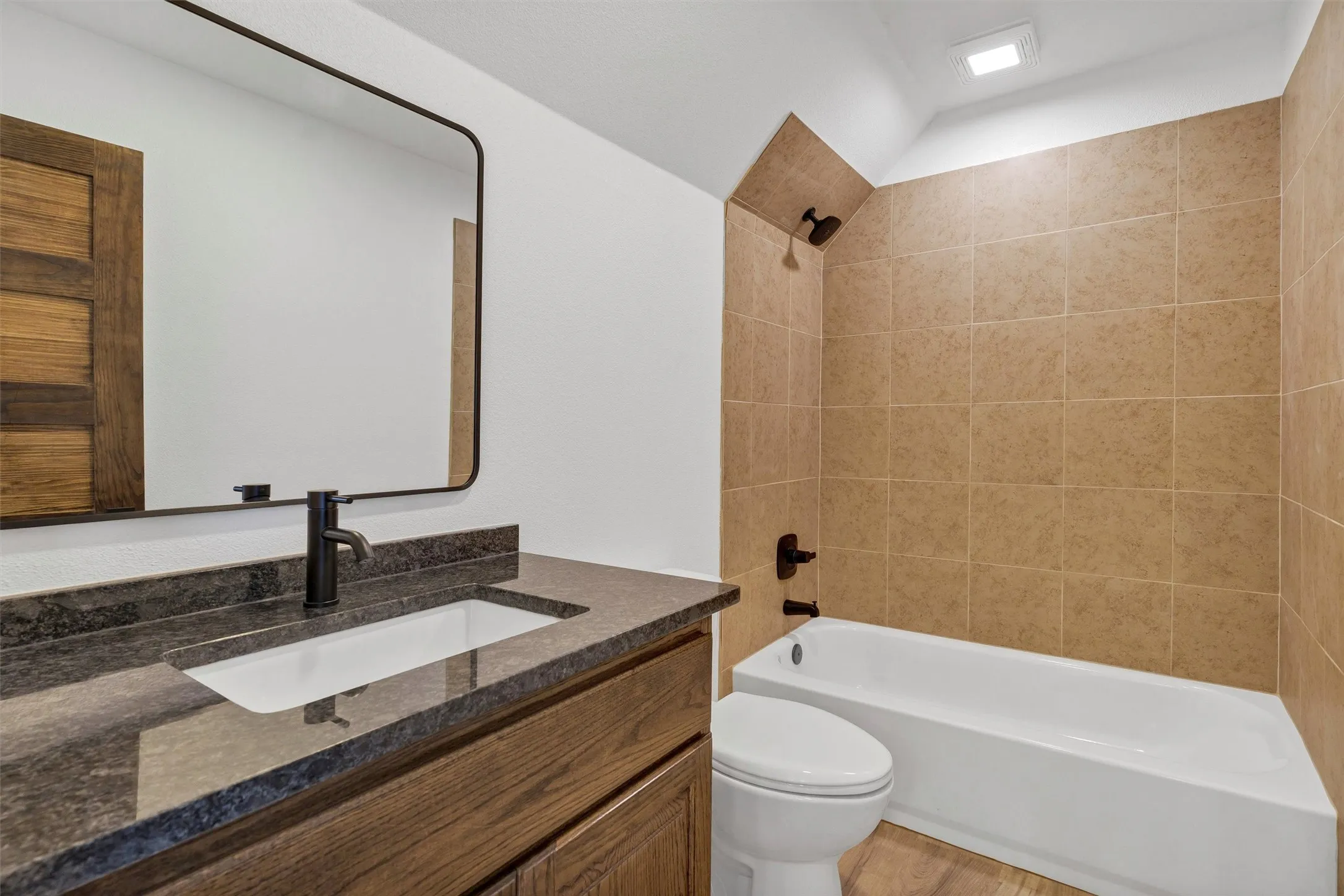 Single Family Residence For Sale in Hood County , 3031 Powell Cemetery Road, Tolar, Texas 76476, 4 Bedroom, 4 Bathroom, 2 Garage spaces, 2,709 Sqft, built in 2025, mls#21401032, Real Estate Agent in Tolar, Homes For Sale in Hood county, Homes For Sale in Tolar, Realtor in Tolar Texas, Real Estate Brokerage Independent Realty Texas, Luminita Cordes Realtor
